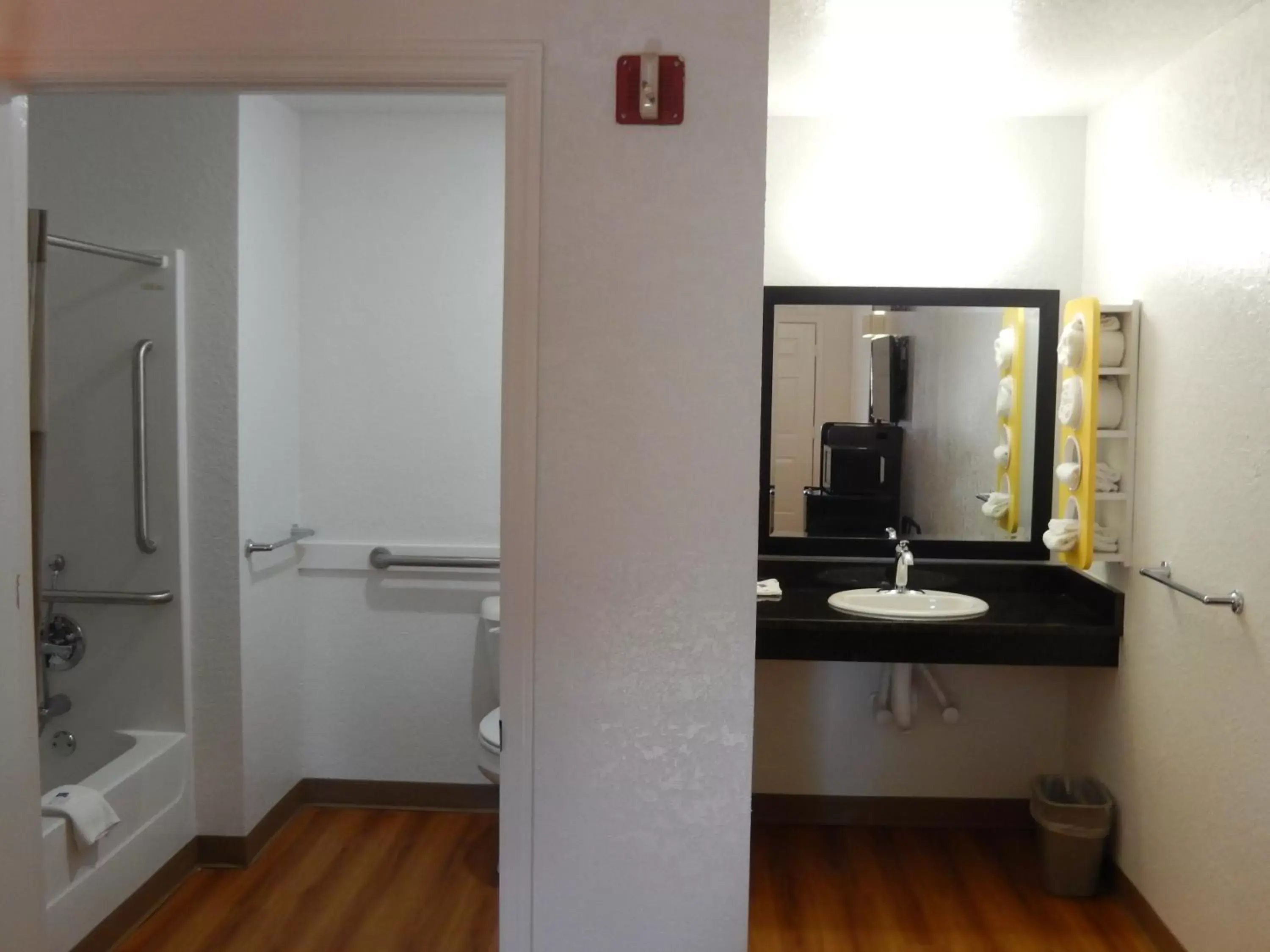 Property building, Bathroom in Motel 6-Moultrie, GA