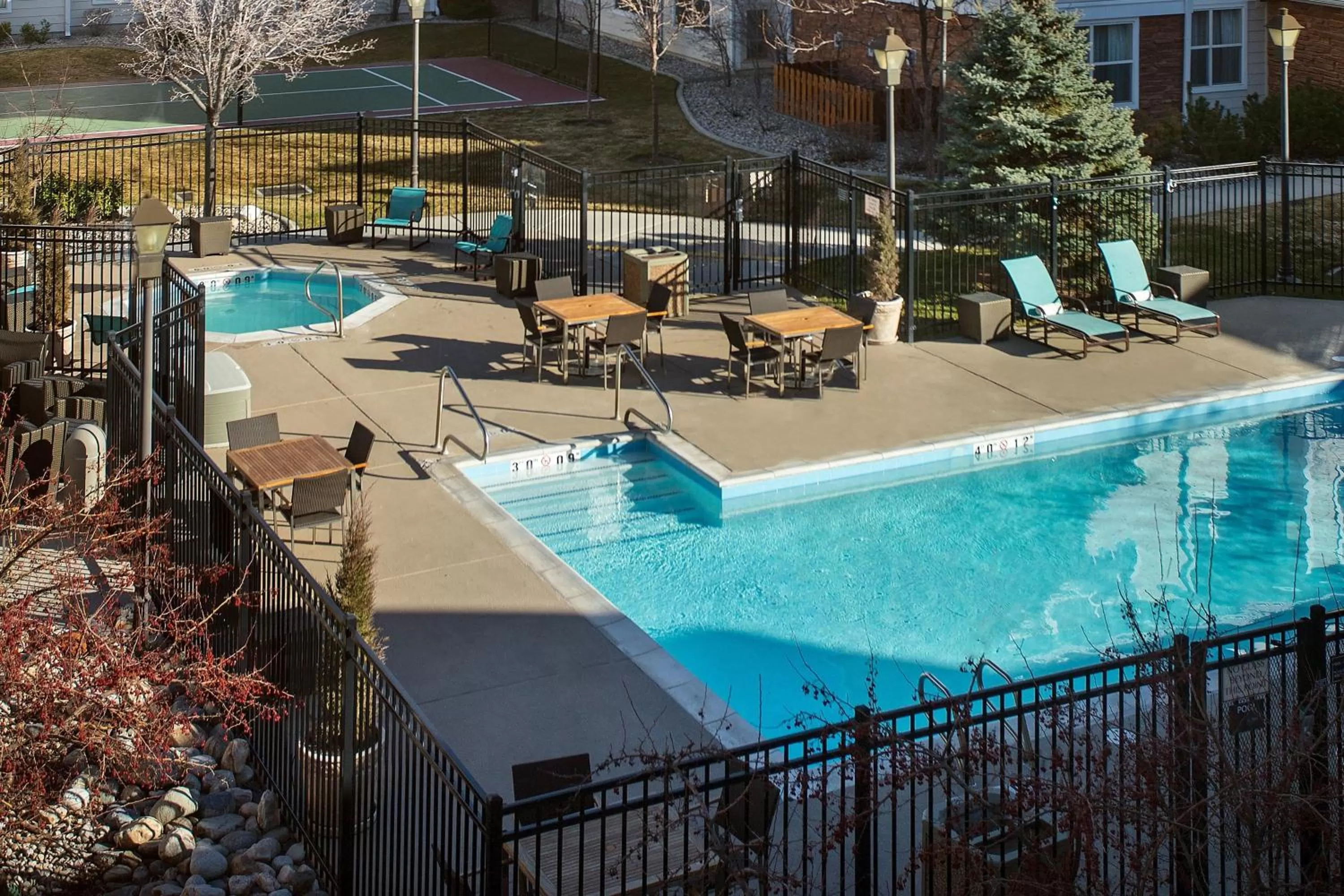 Swimming pool in Residence Inn Salt Lake City Cottonwood