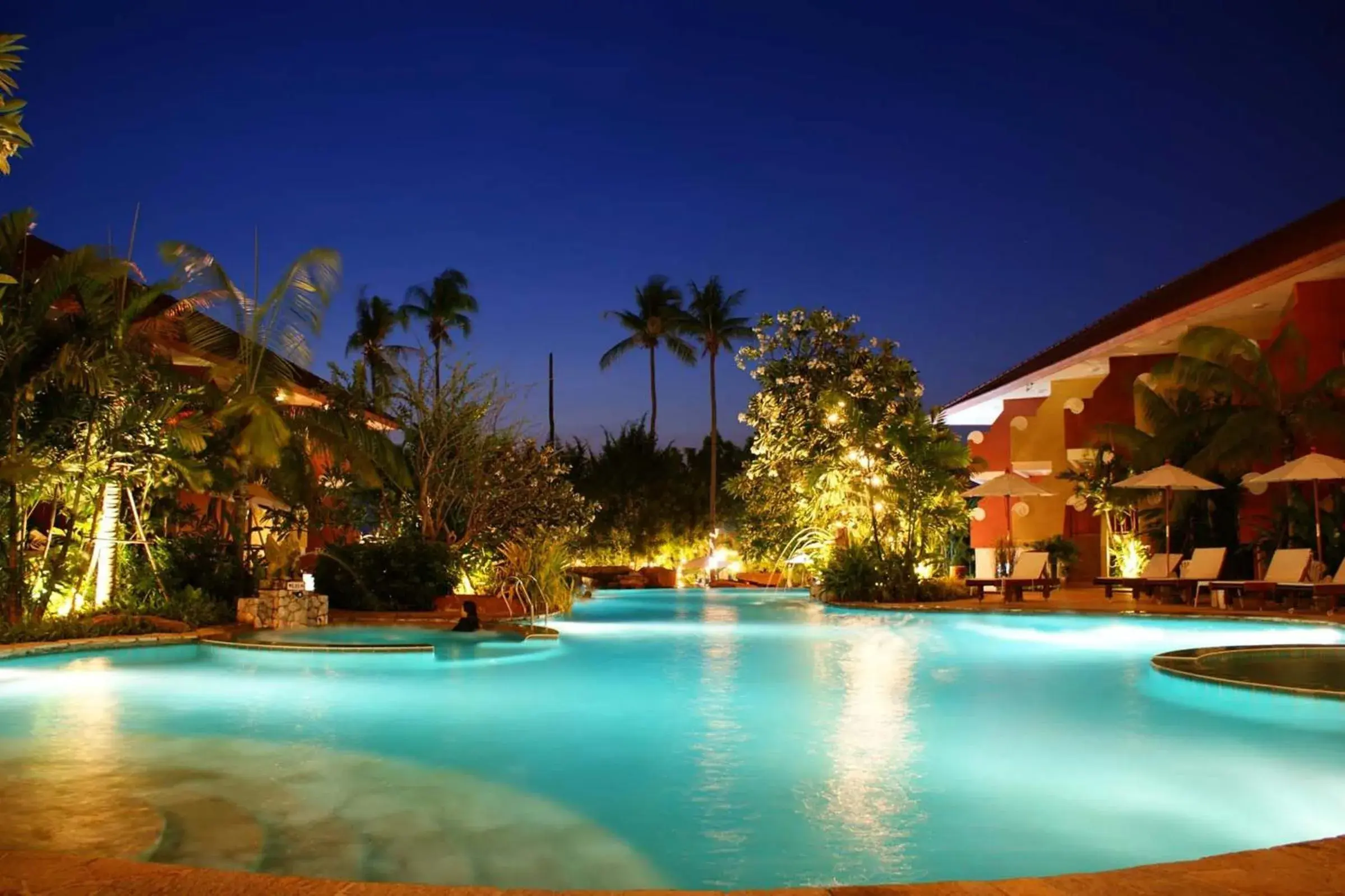 Swimming Pool in Bella Villa Cabana