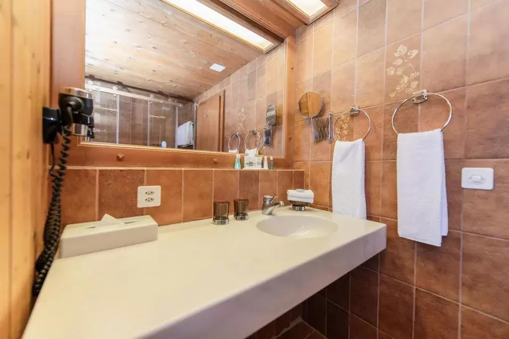 Bathroom in Hotel Steinbock