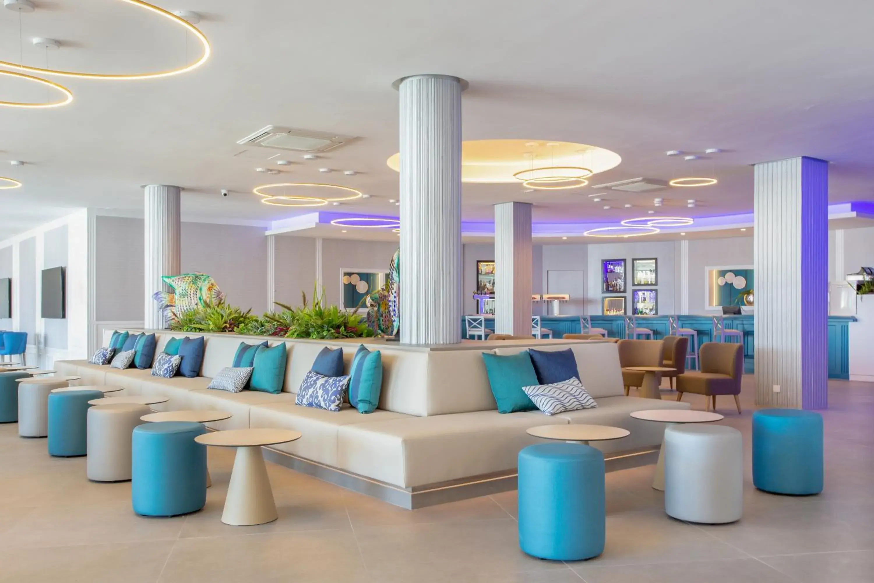 Lounge or bar, Lobby/Reception in Bahia Principe Coral Playa