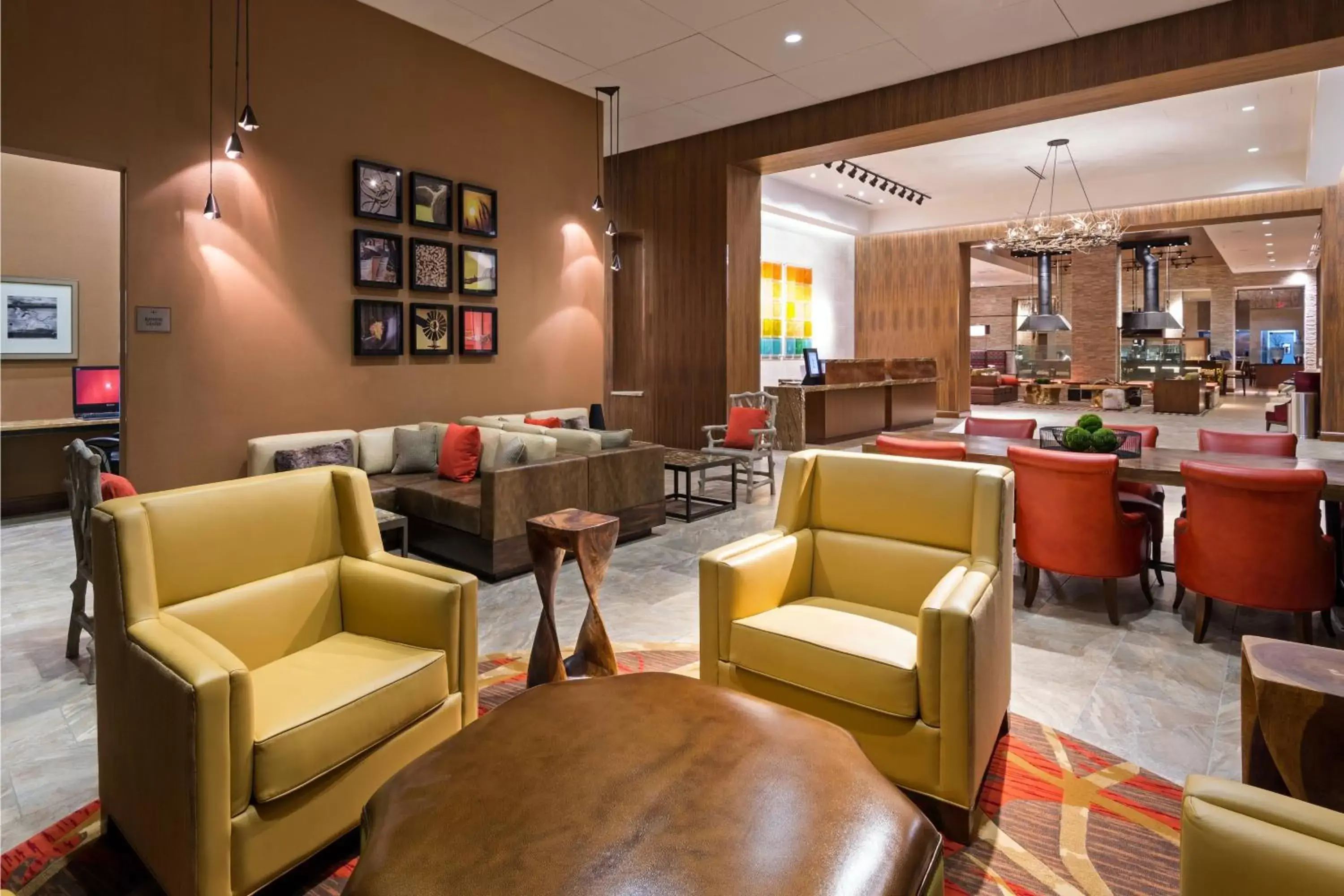 Lobby or reception, Lounge/Bar in Denver Marriott Westminster