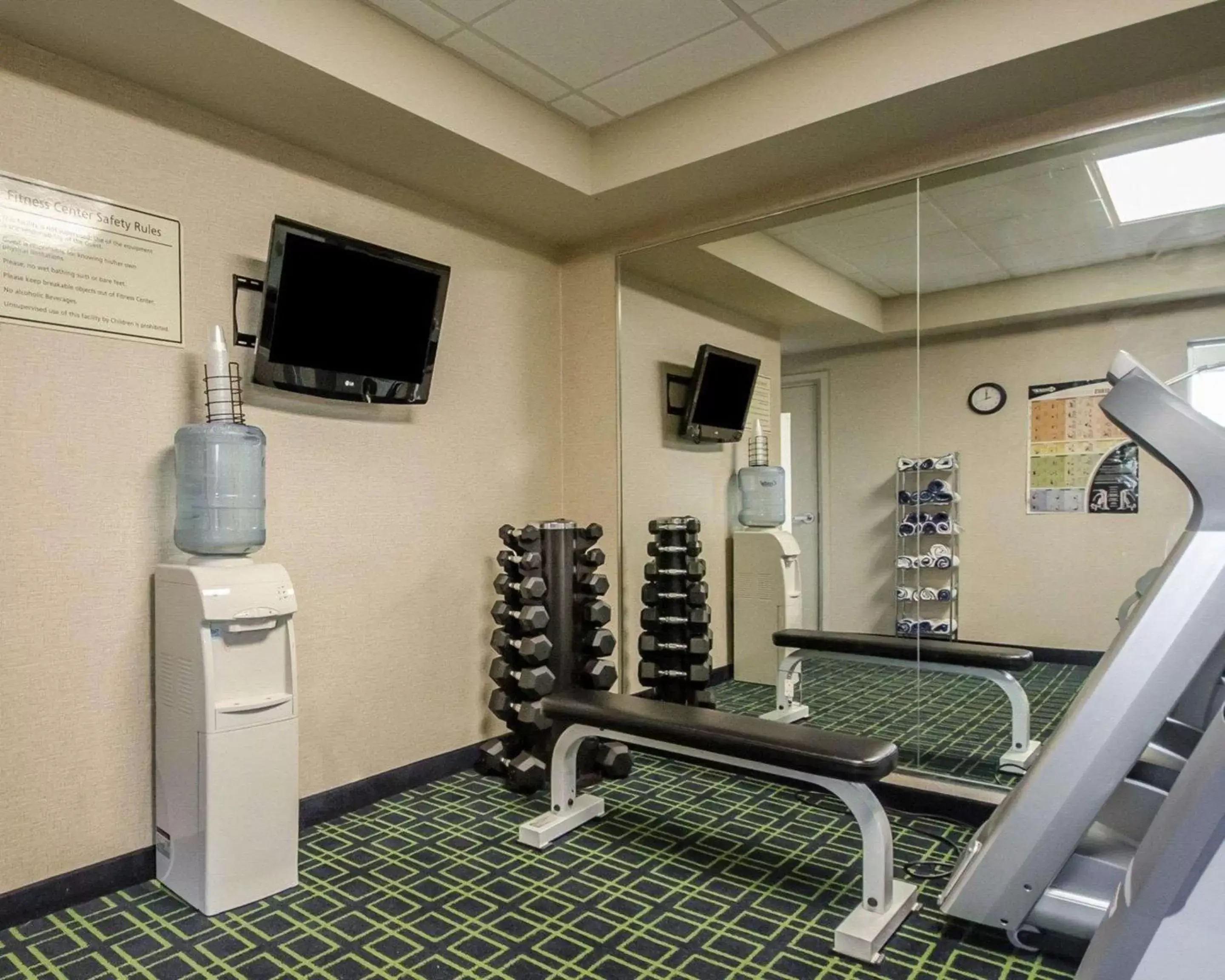 Fitness centre/facilities, Fitness Center/Facilities in Clarion Pointe by Choice Hotels Corydon
