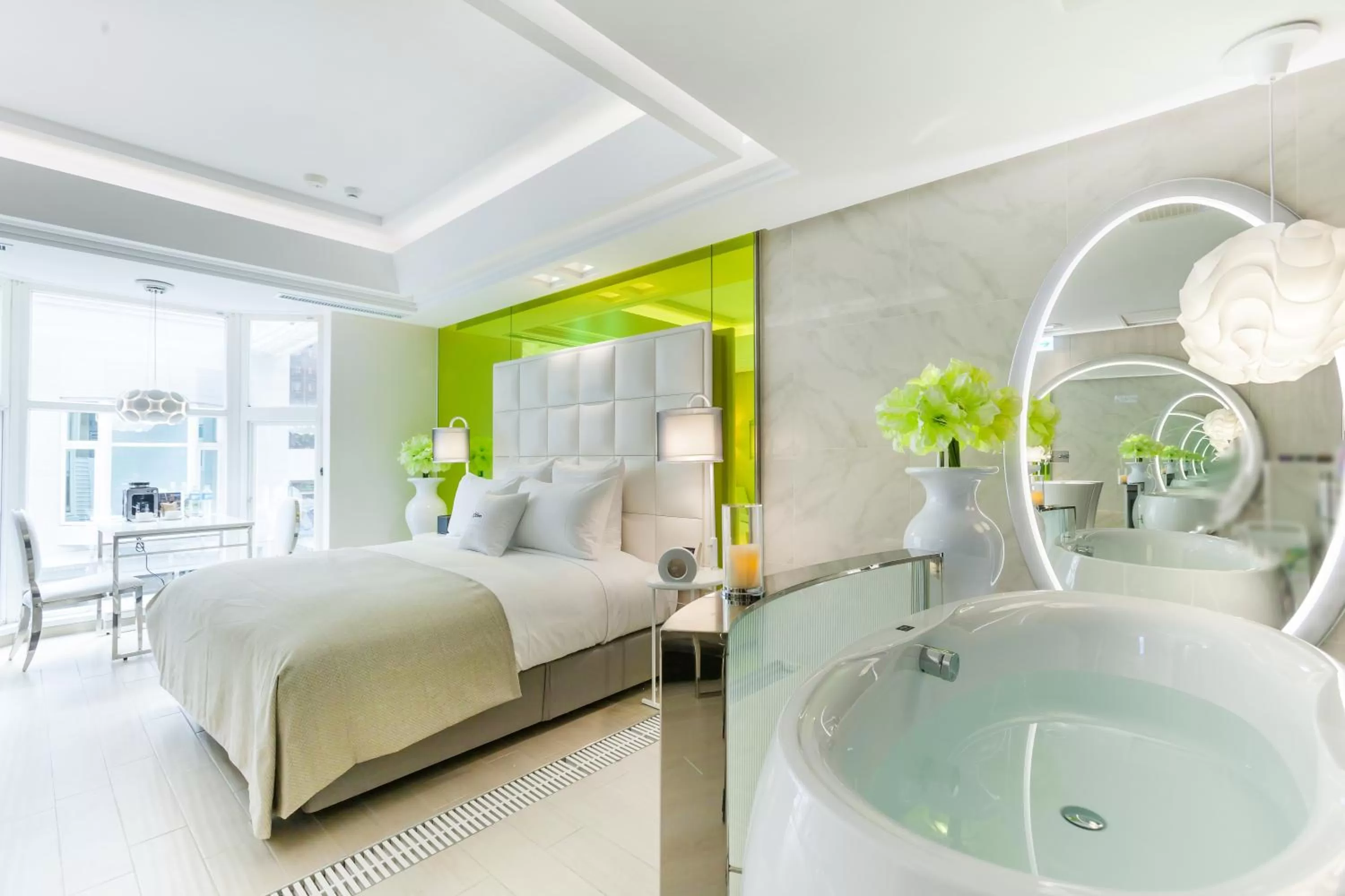 Bed in Six Star Motel-Taoyuan