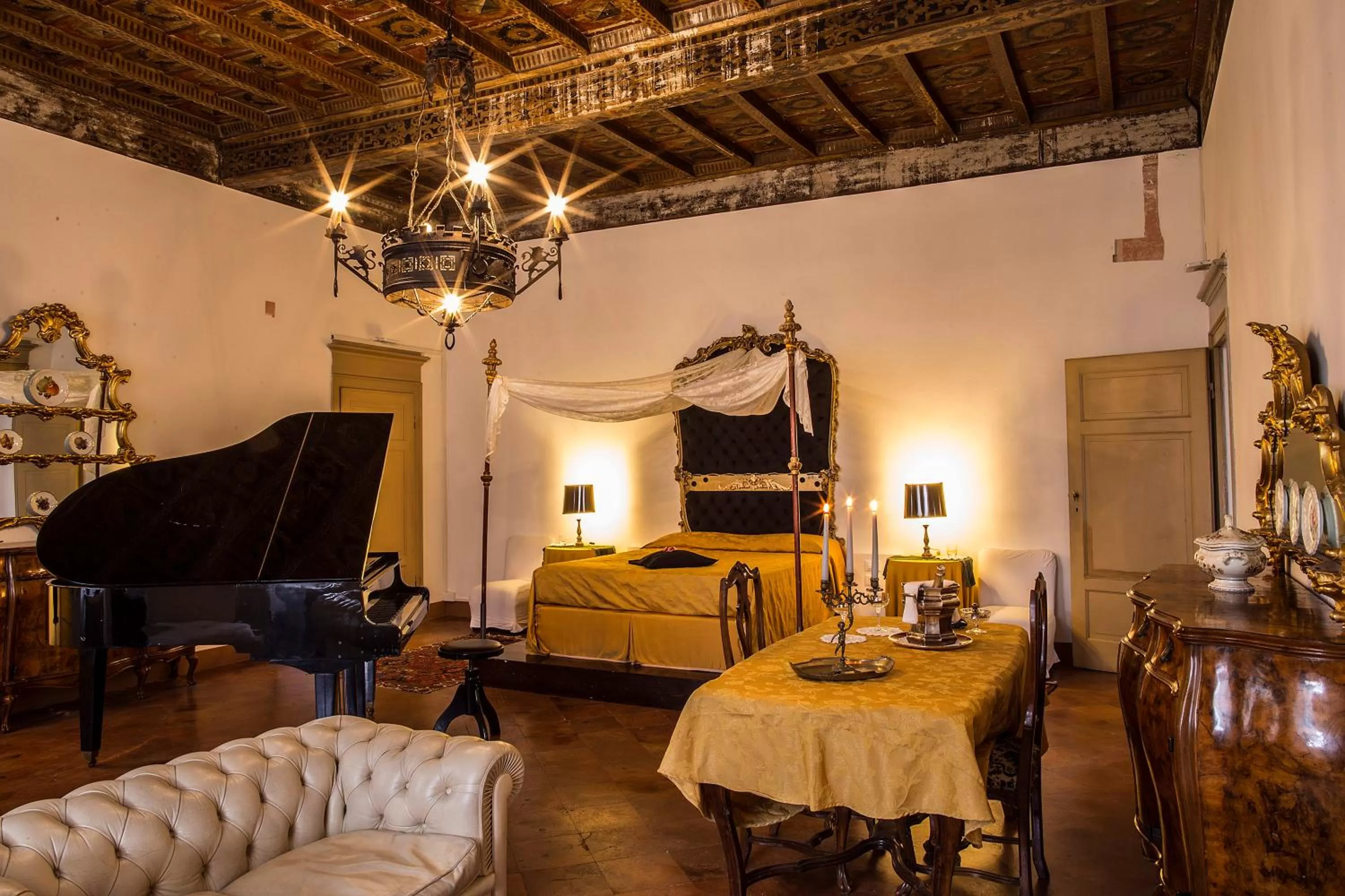 Photo of the whole room, Bed in Castello del Capitano delle Artiglierie