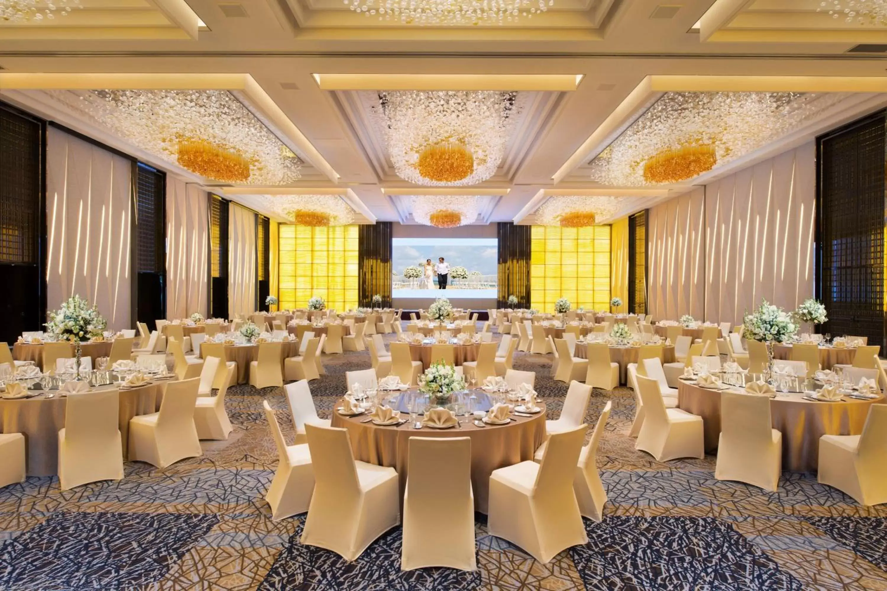 Meeting/conference room, Banquet Facilities in Shanghai Marriott Hotel Parkview