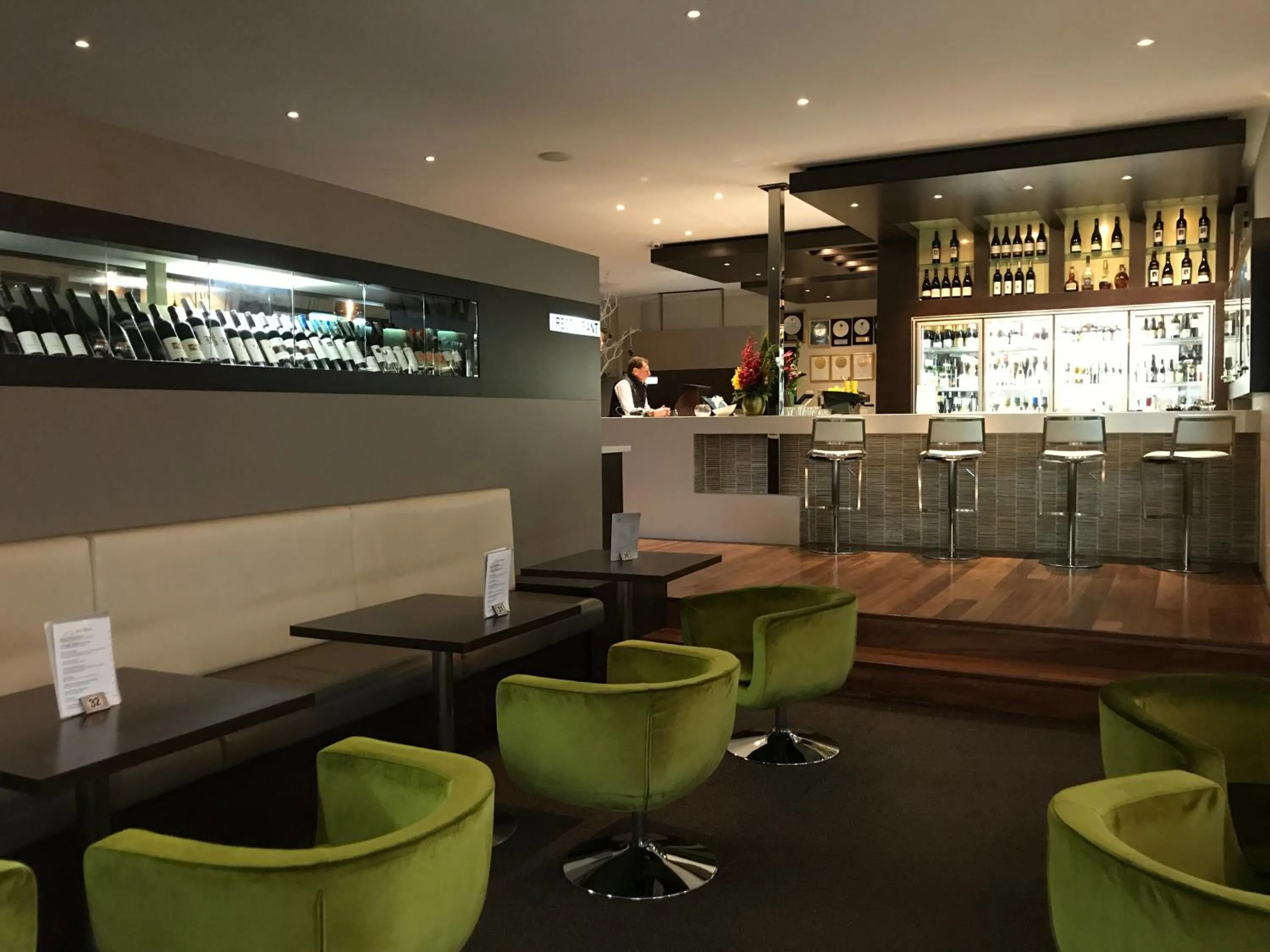 Restaurant/places to eat in Dog Rock Motel