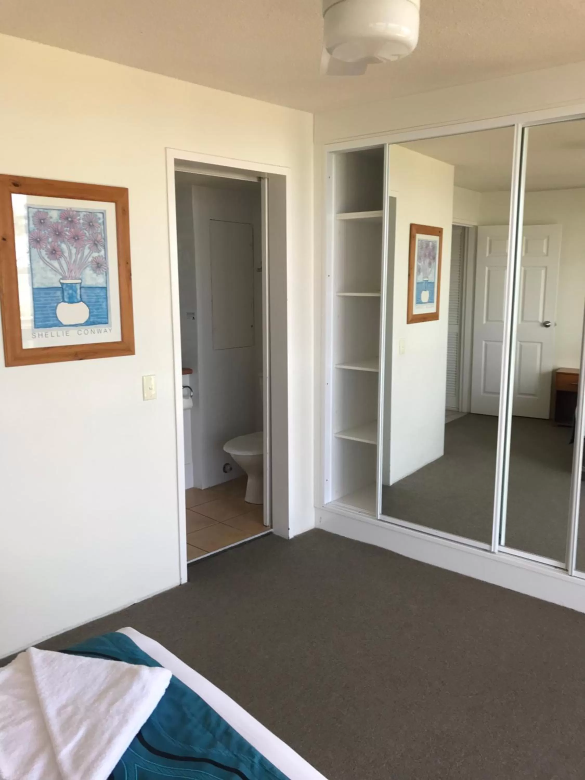 Bedroom, Bed in Gemini Resort