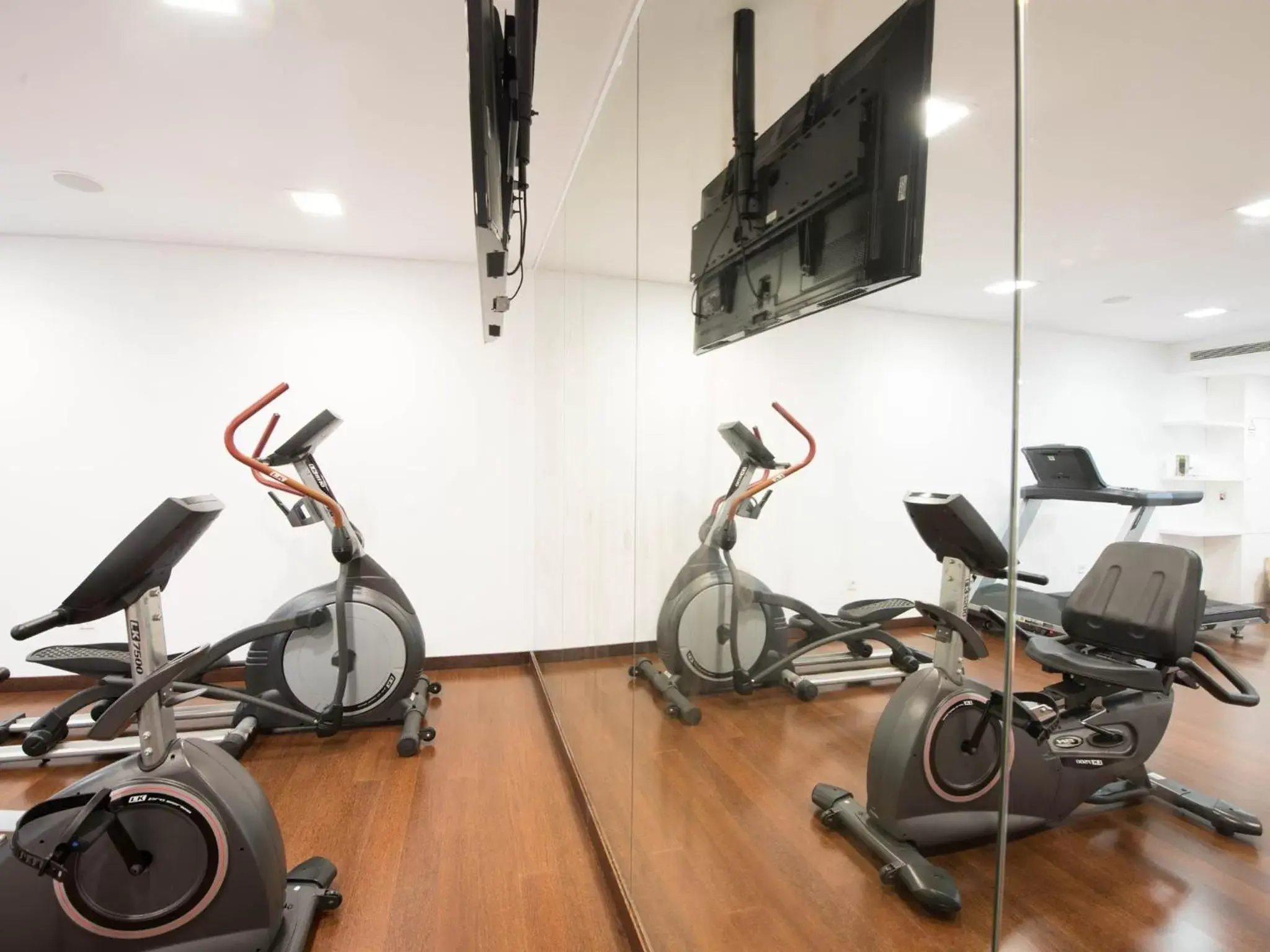 Fitness centre/facilities, Fitness Center/Facilities in Hotel Carris Porto Ribeira