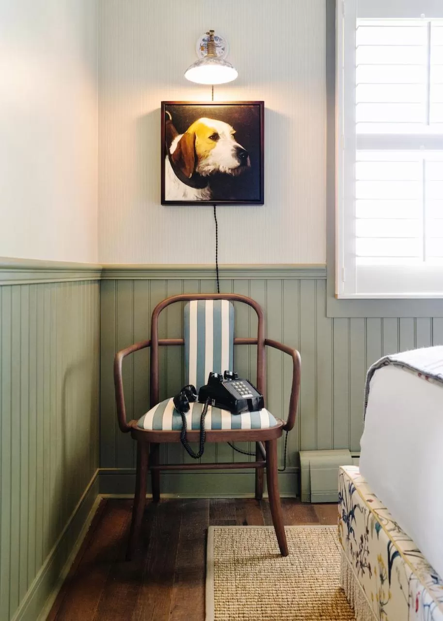 Seating area in Le Petit Pali at 8th Ave