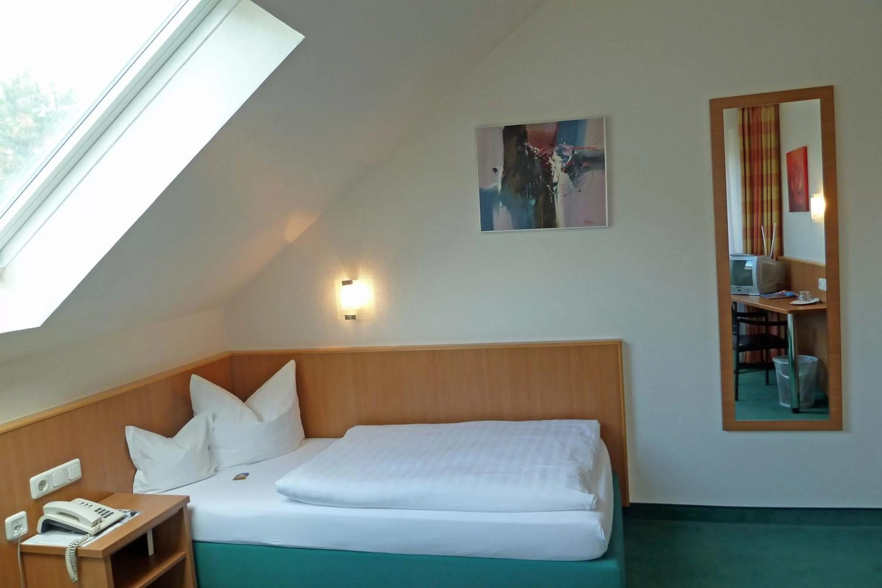 Bed in Landhotel Sulzbacher Hof