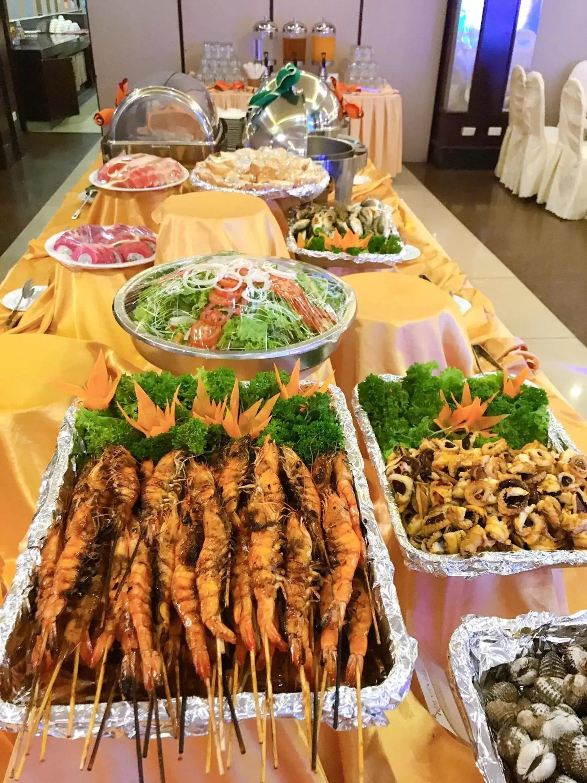 Food in Kieu Anh Hotel