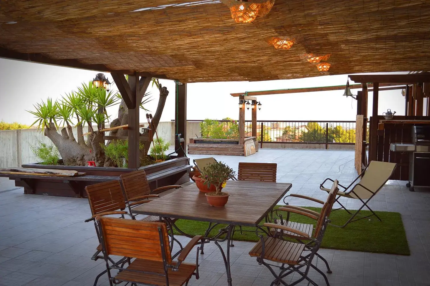 Balcony/Terrace, Swimming Pool in B&B Terrazza dell'Etna