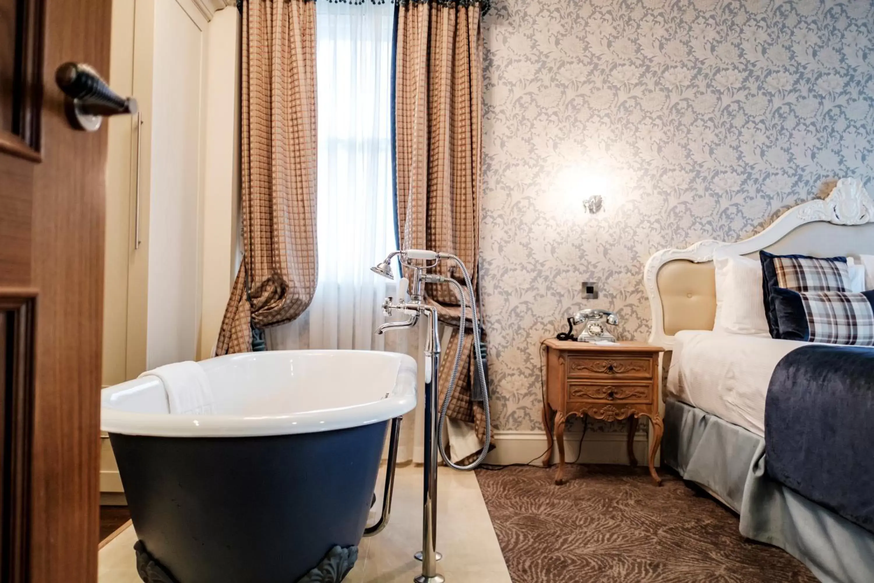 Bathroom in The Drayton Court Hotel