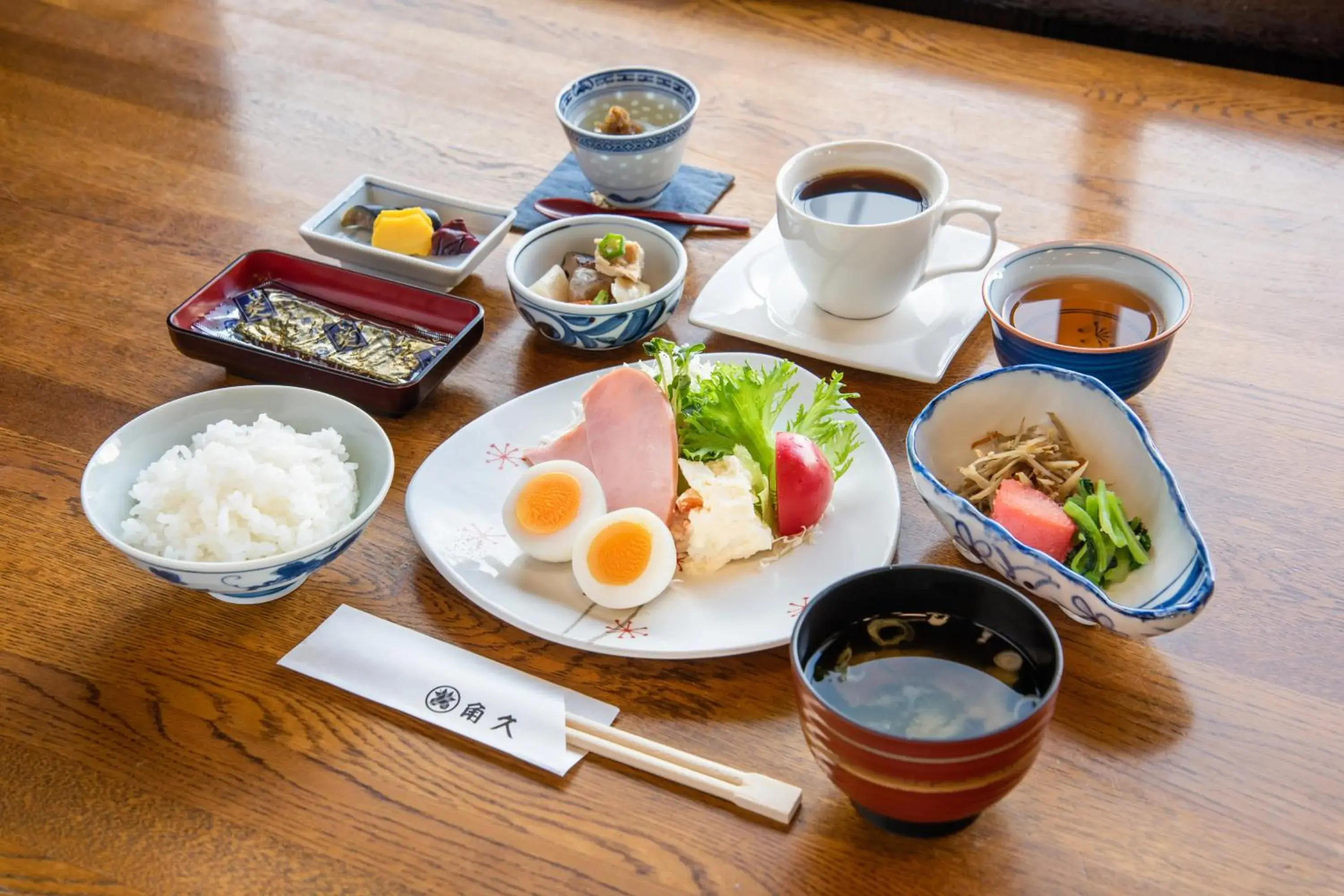 Asian breakfast in Kadokyu Ryokan