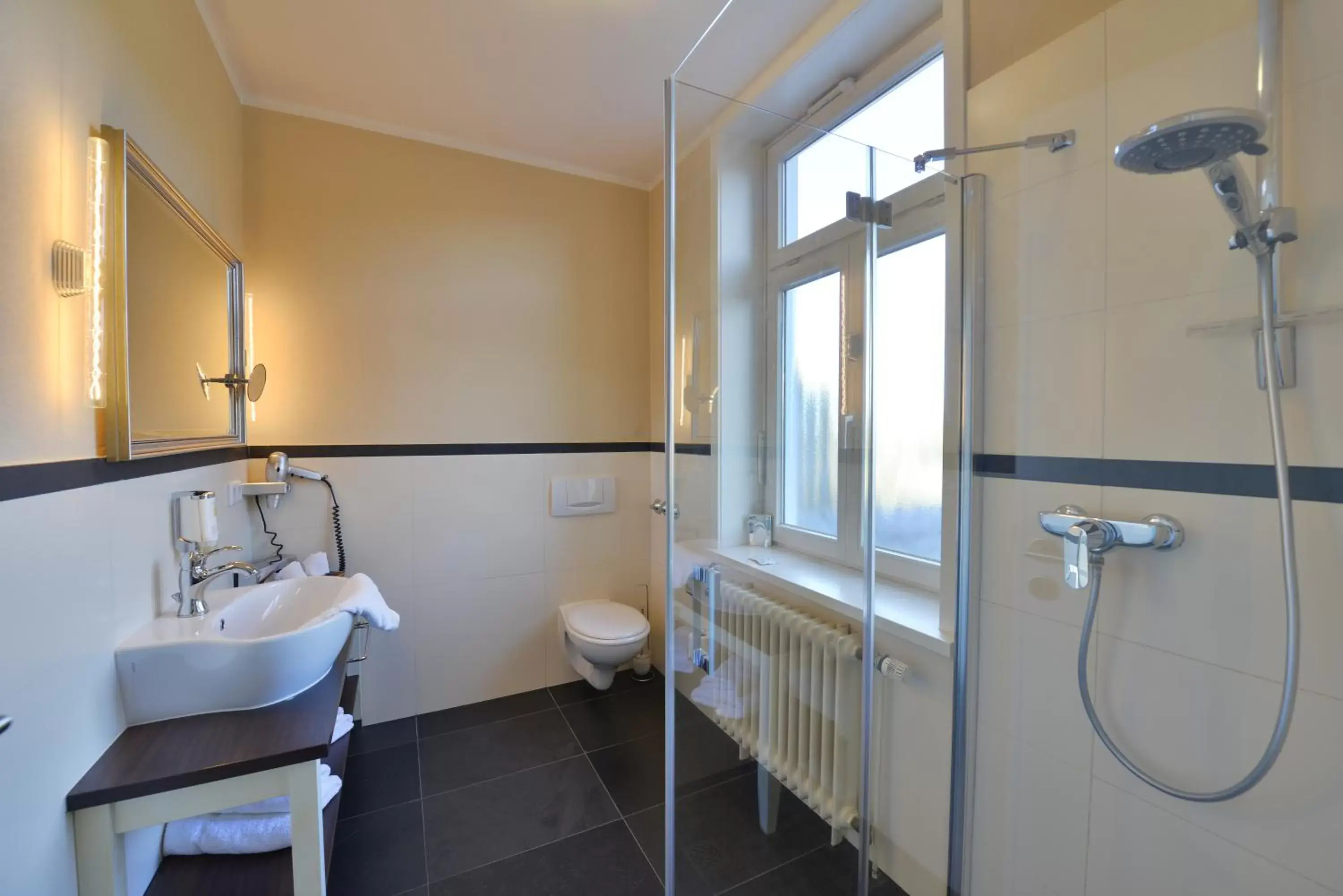 Bathroom in Hotel Alte Schule