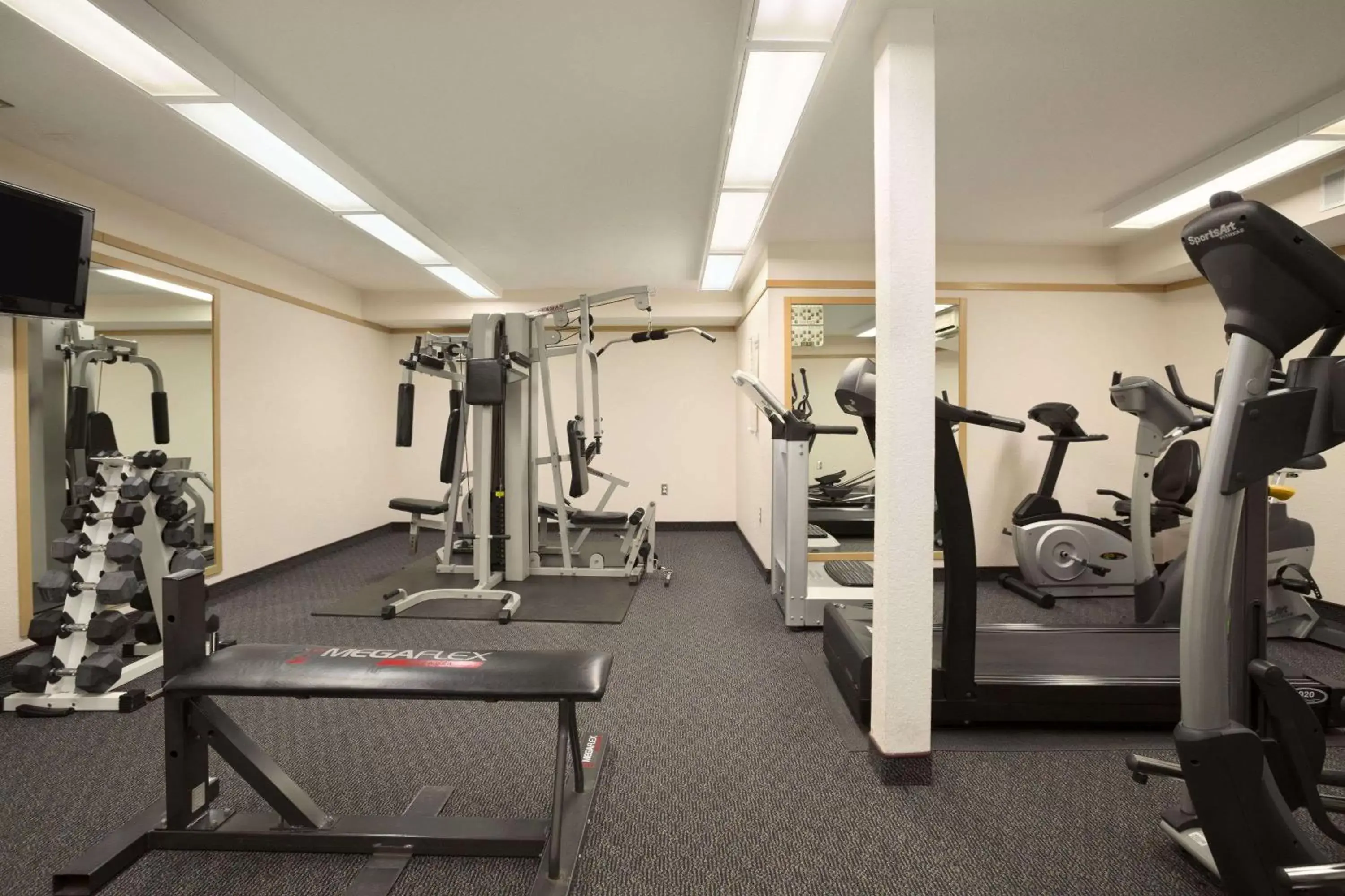 Fitness centre/facilities in Days Inn by Wyndham Estevan Fitness centre/facilities in Days Inn by Wyndham Estevan
