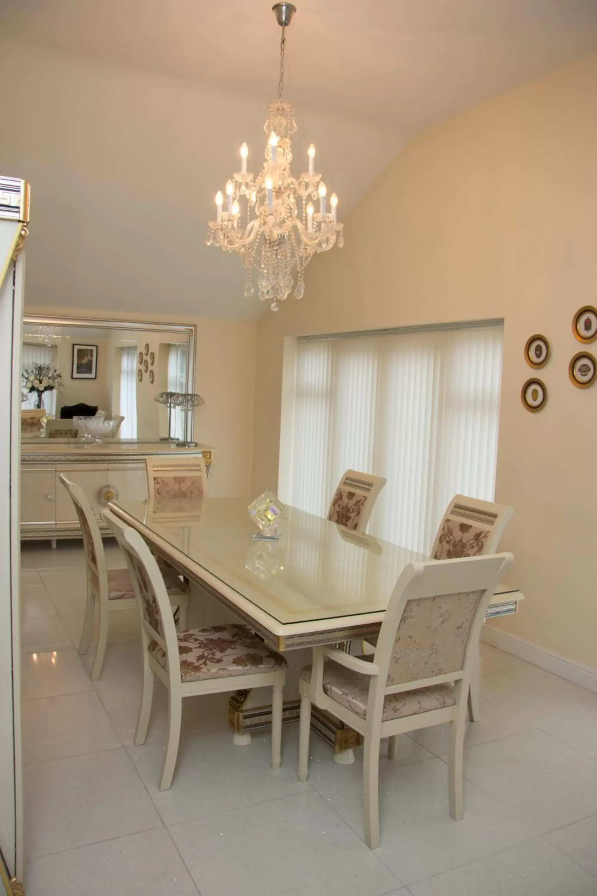 Dining Area in Deneview