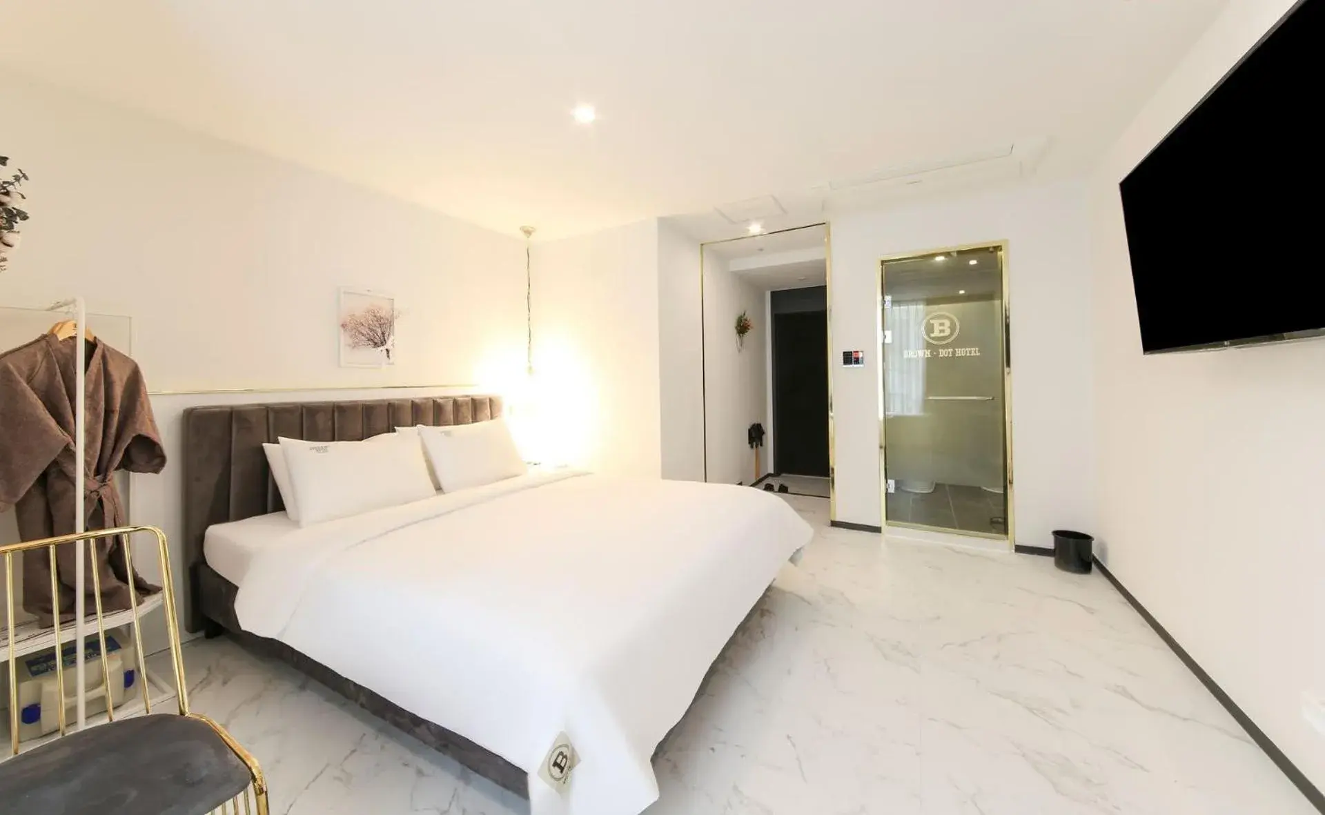 Bed in Brown-Dot Hotel Songdo Bed in Brown-Dot Hotel Songdo