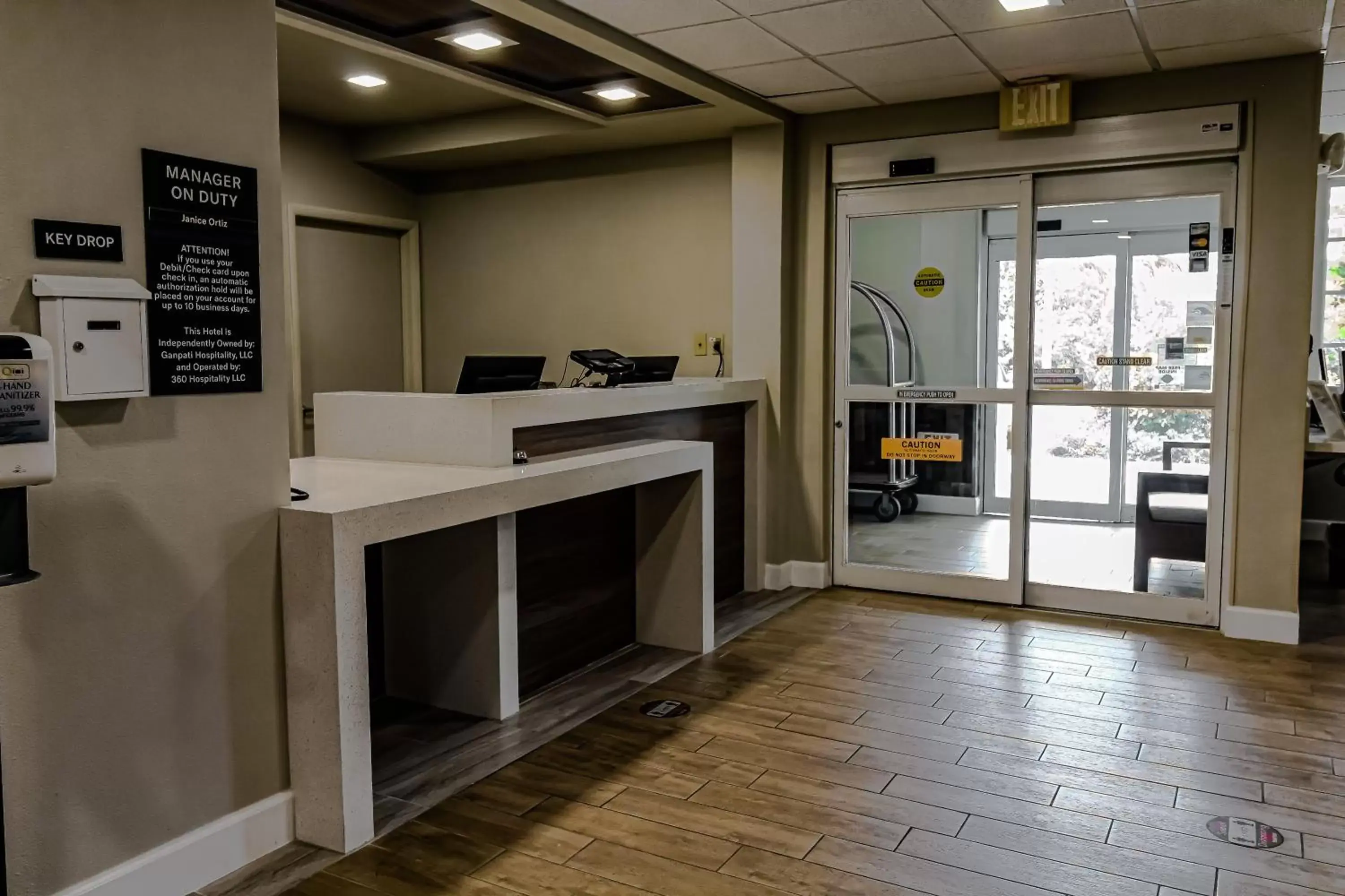 Property building, Kitchen/Kitchenette in Candlewood Suites Melbourne-Viera, an IHG Hotel