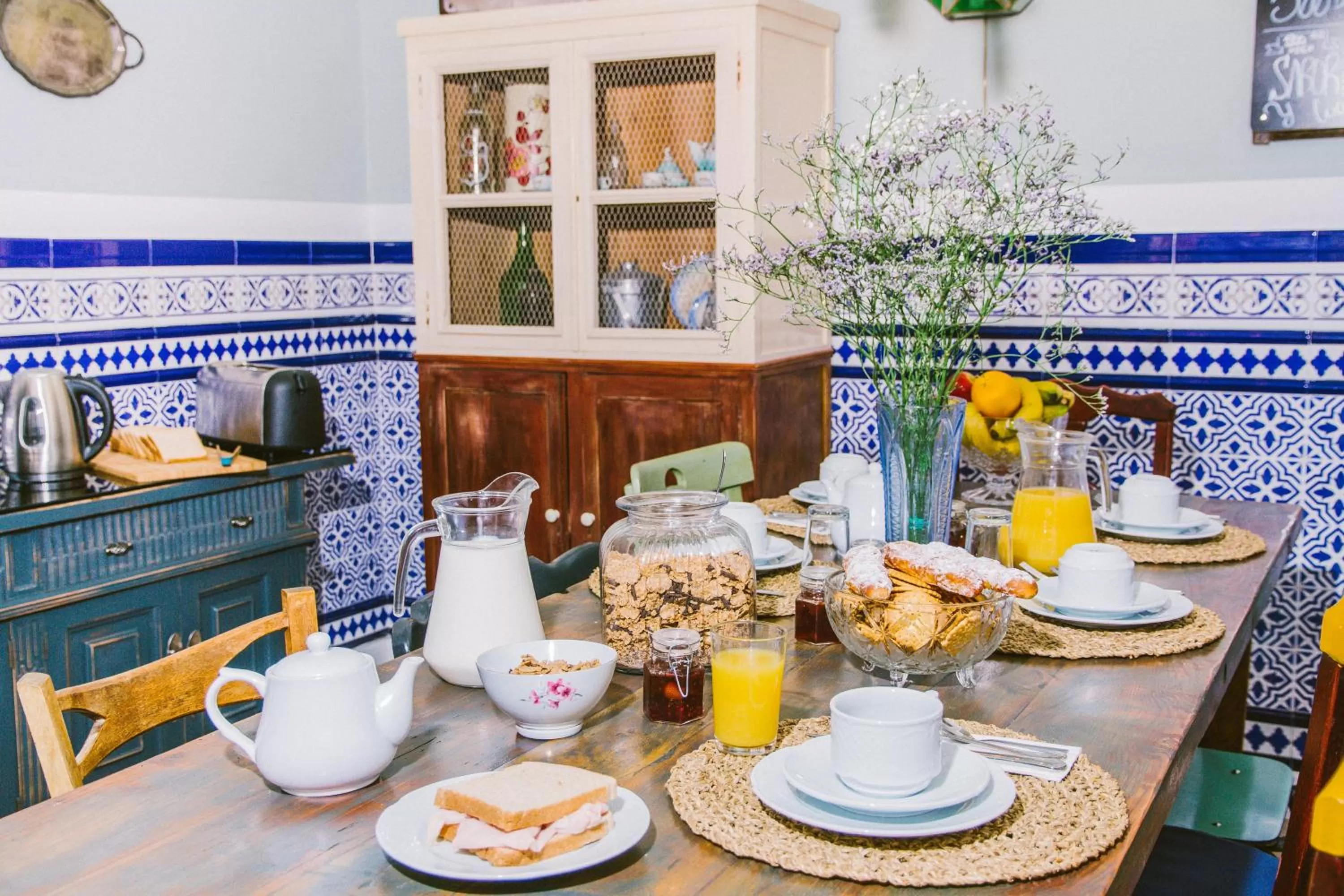 Continental breakfast in Aminta Home