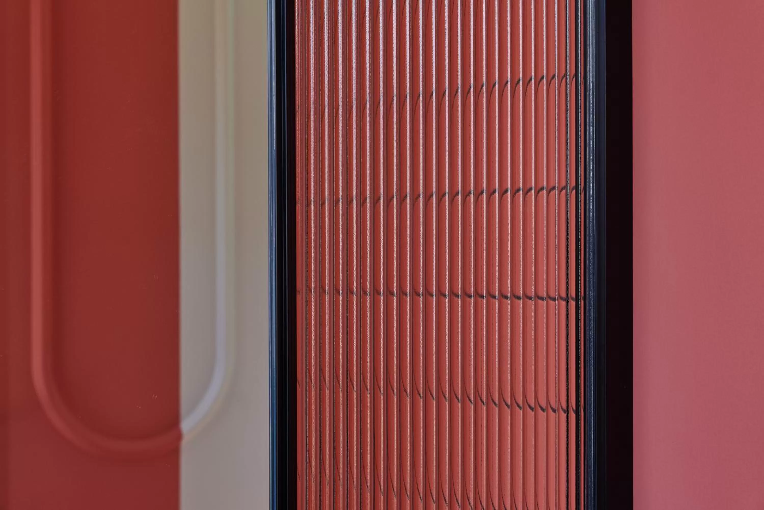 DWELL - Elegant City Stay