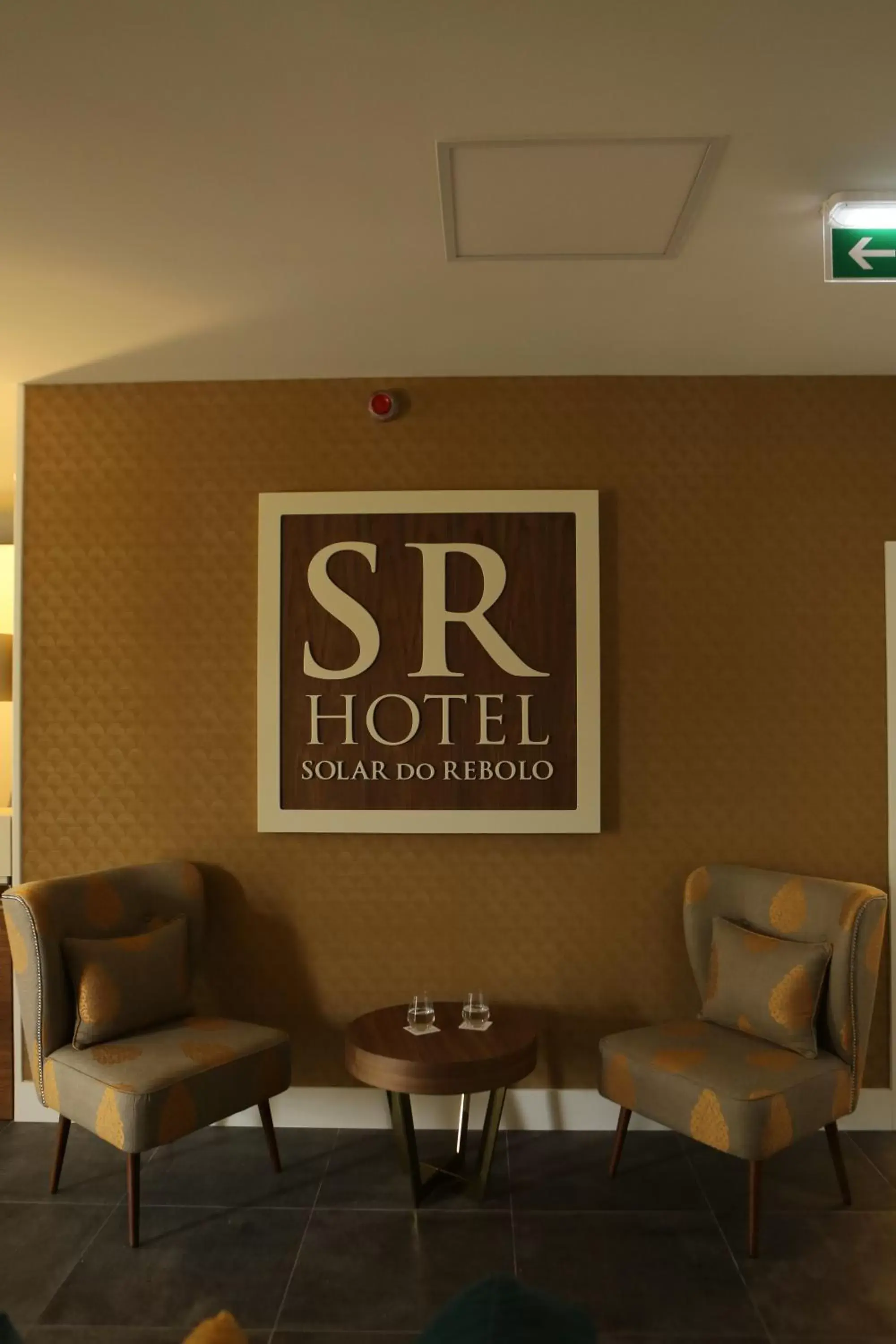 Lobby or reception, Seating Area in Hotel Solar do Rebolo