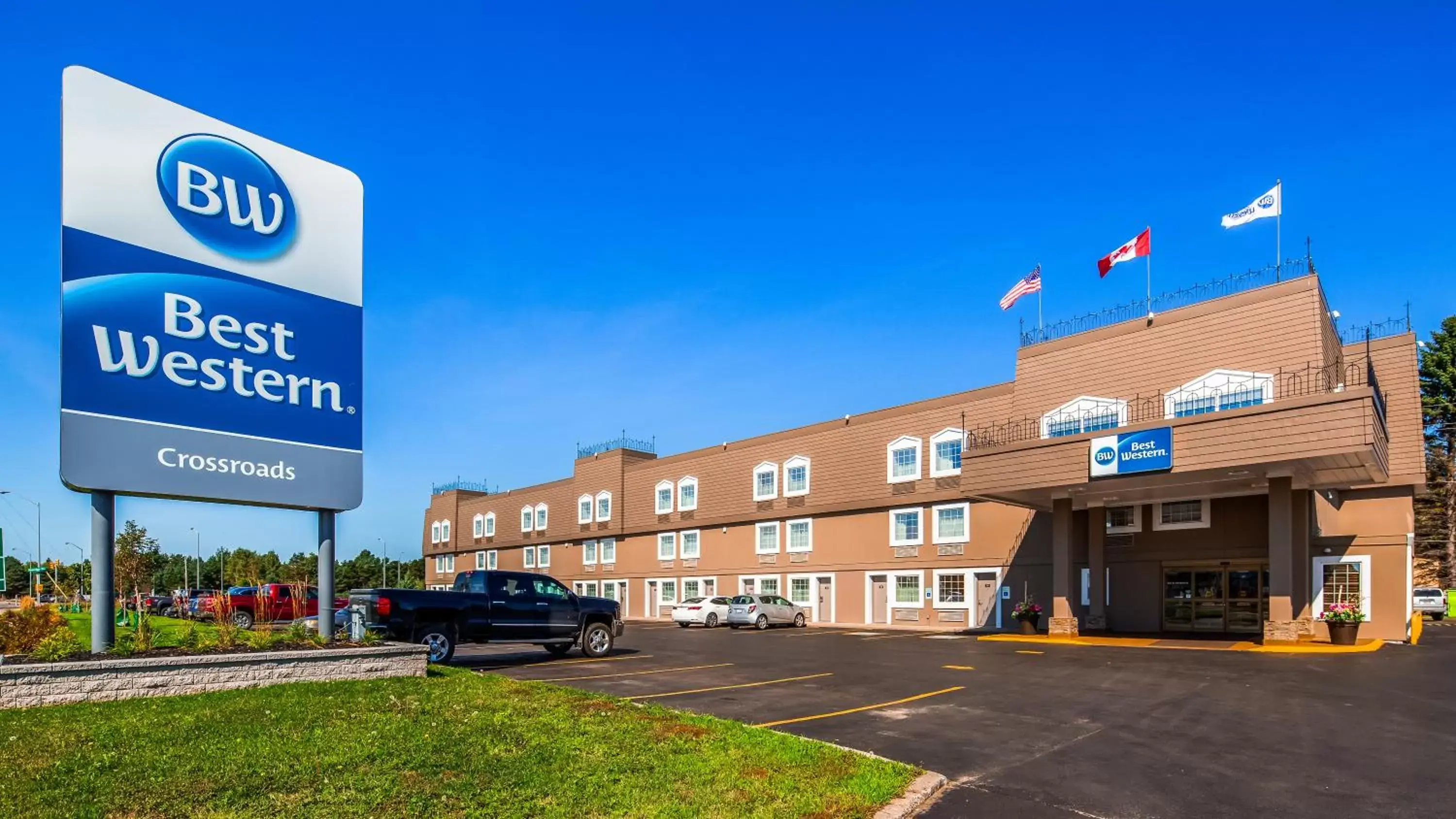 Facade/entrance, Property Building in Best Western Thunder Bay Crossroads