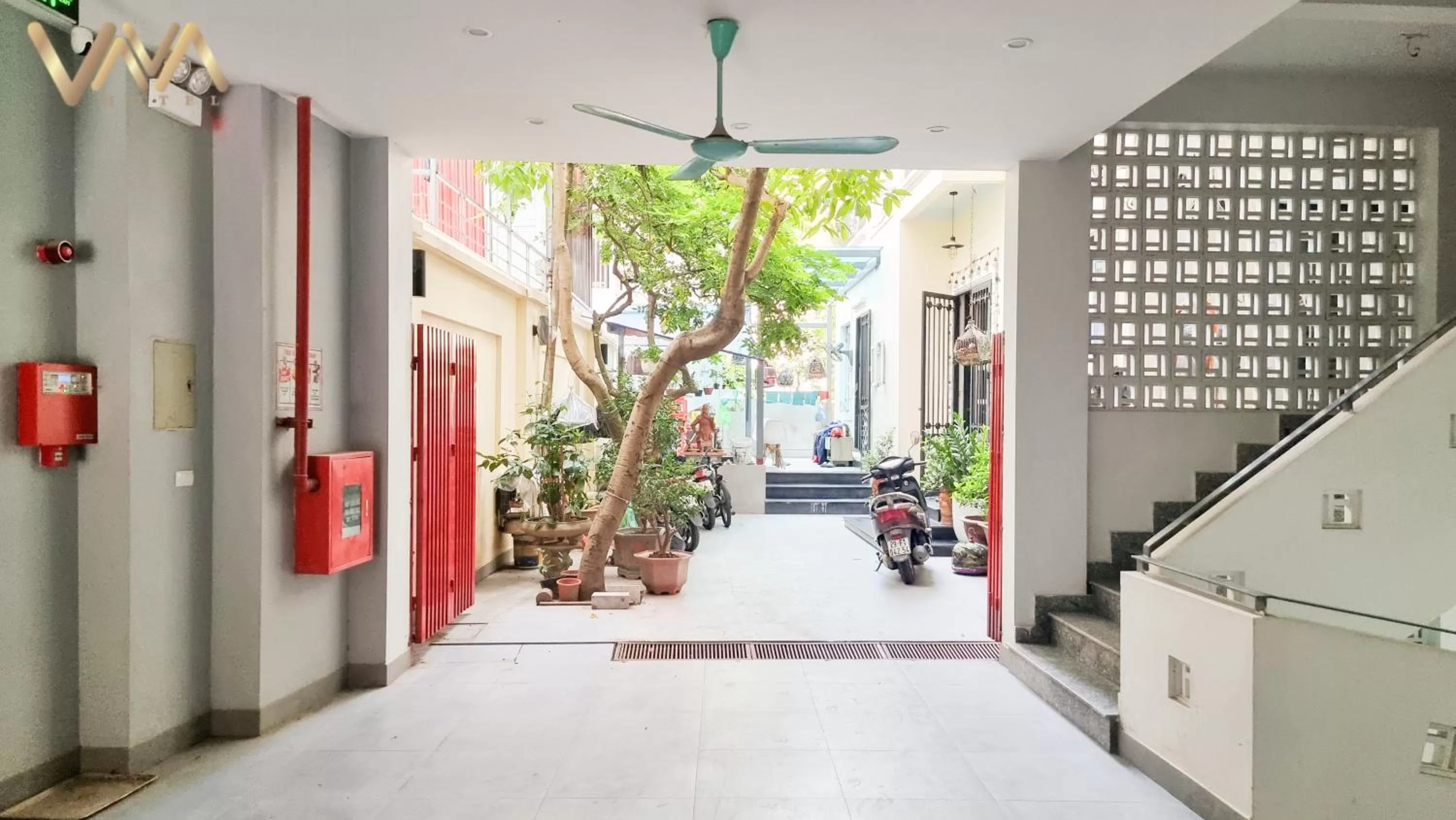 Property building in VNAHOMES Serviced Apartment