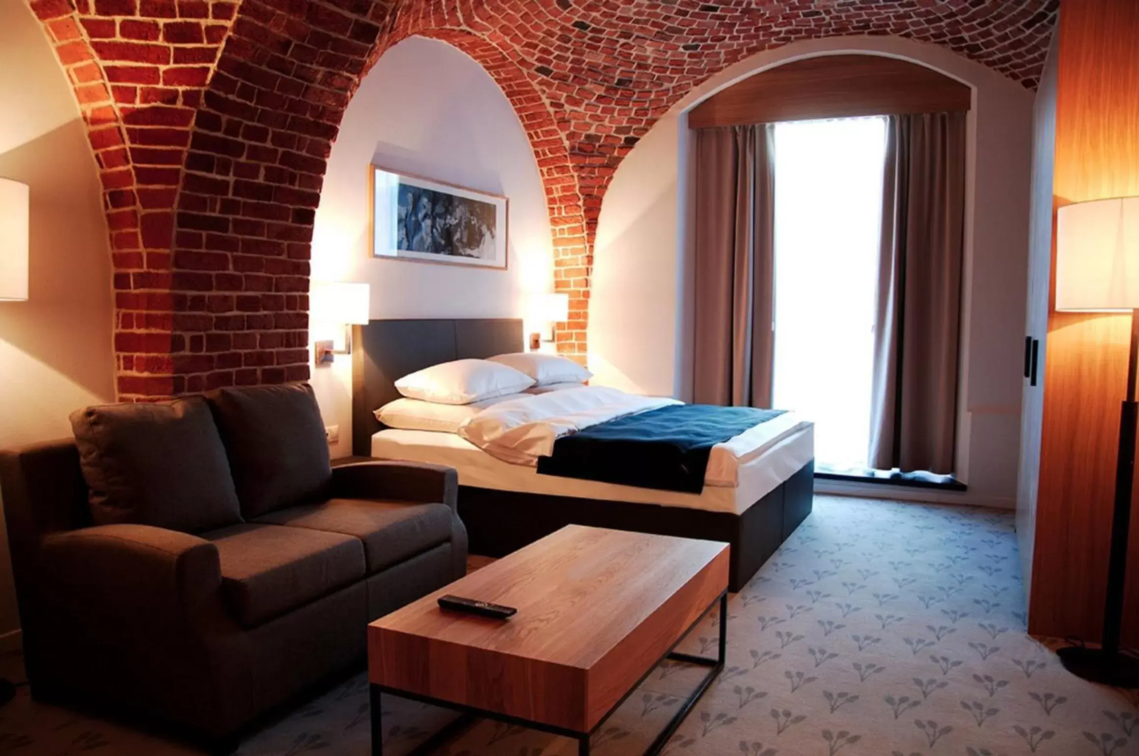 Photo of the whole room, Bed in The Granary - La Suite Hotel