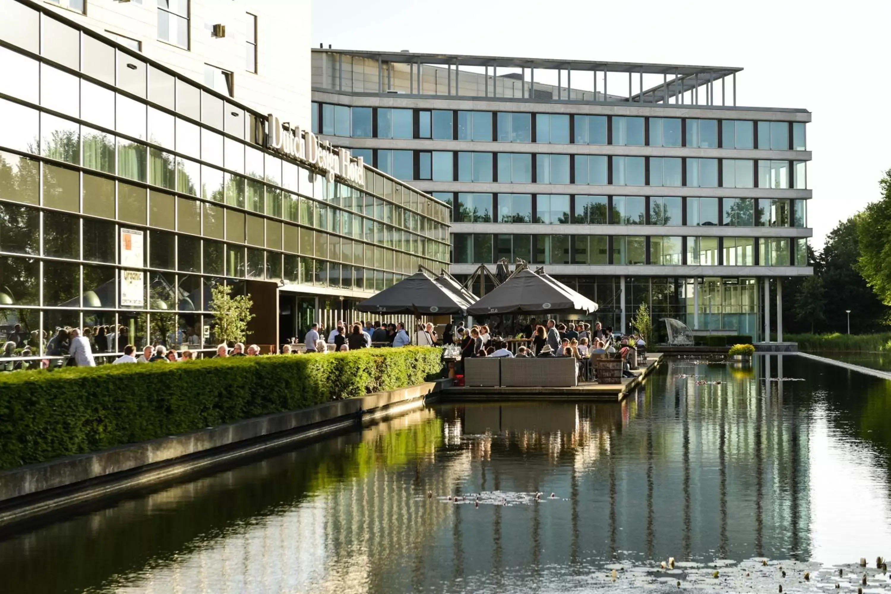 Restaurant/places to eat, Property Building in Dutch Design Hotel Artemis