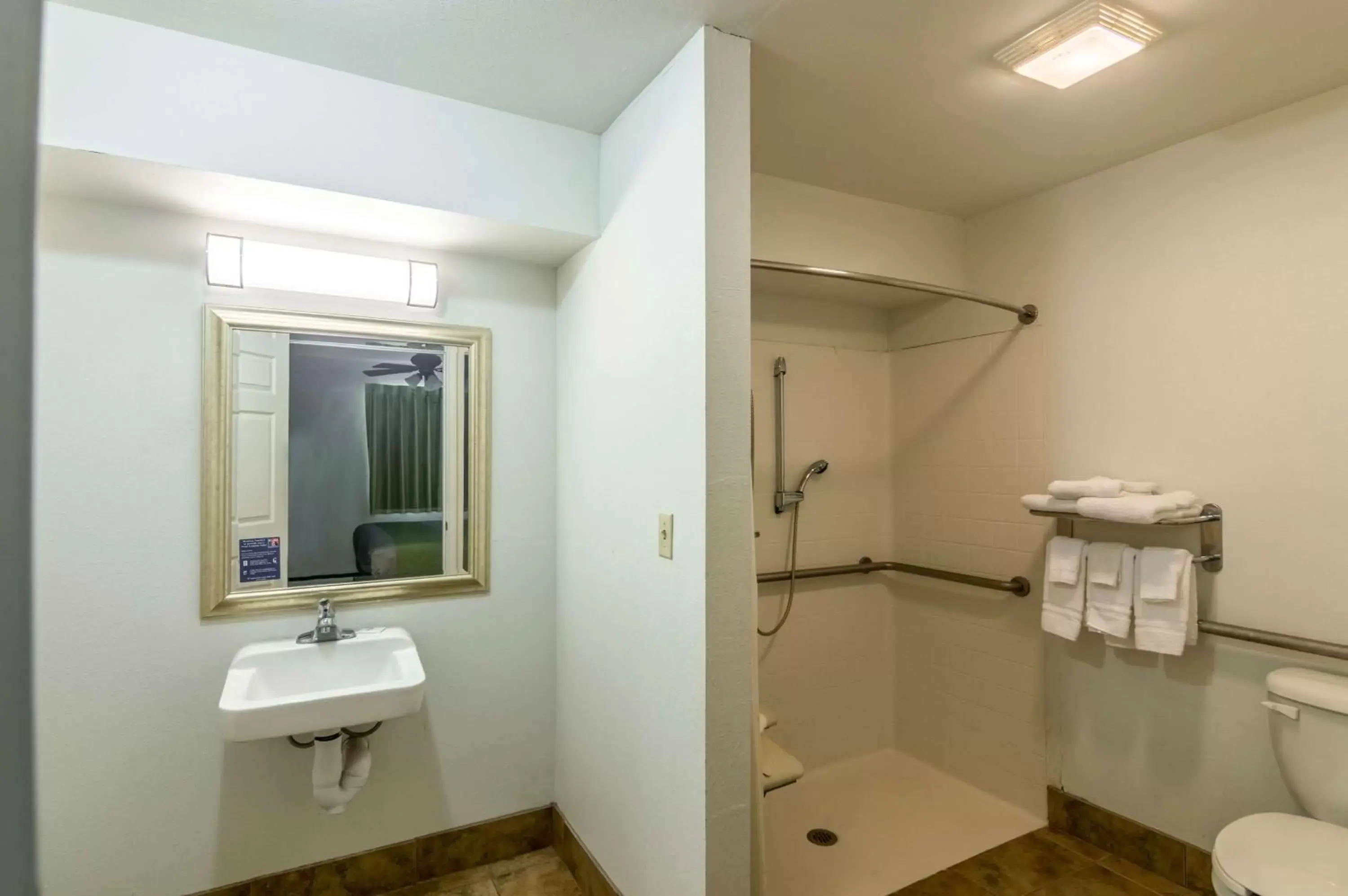 Shower, Bathroom in Studio 6-Lubbock, TX - Medical Center