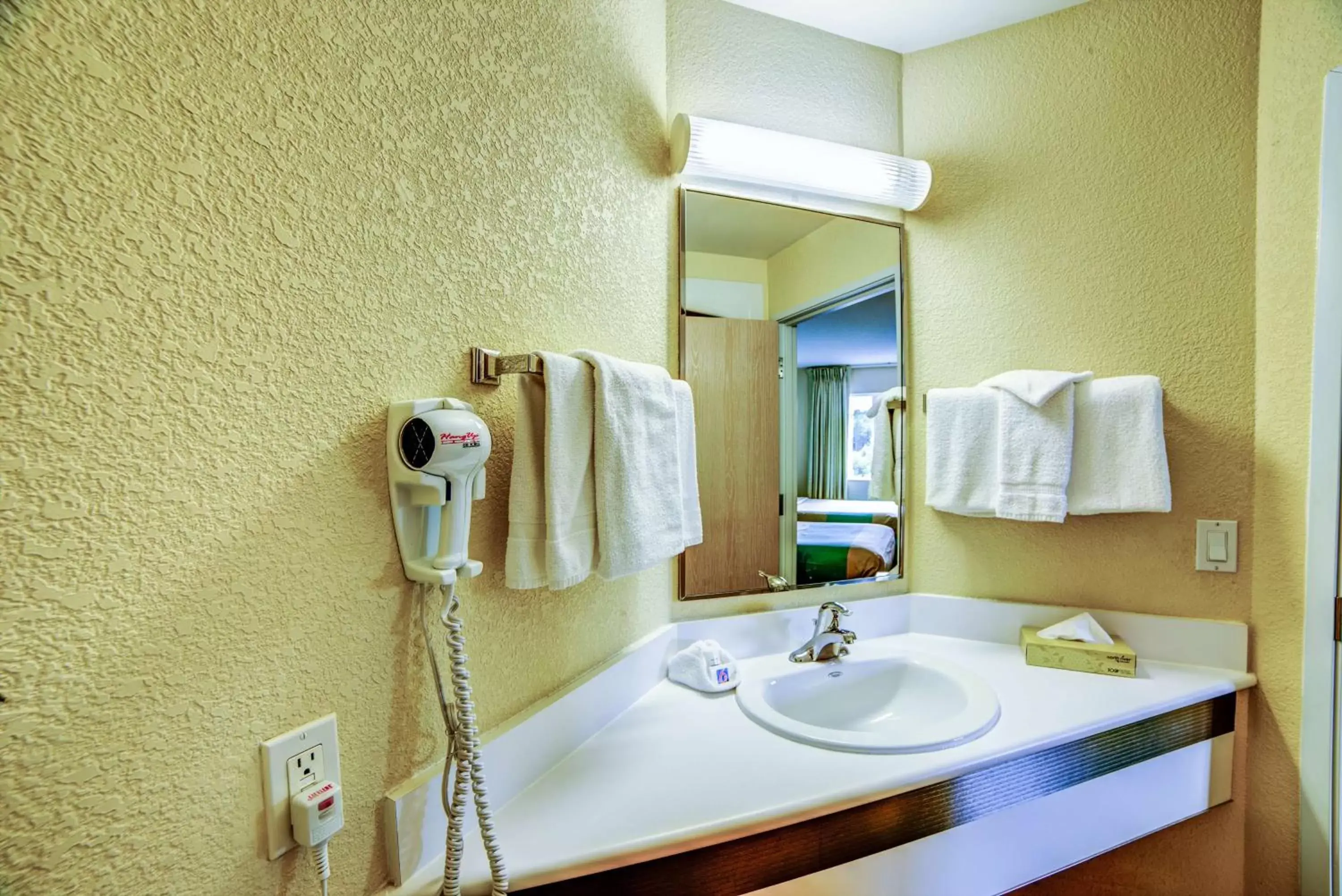 Bathroom in Motel 6-Huntsville, ON