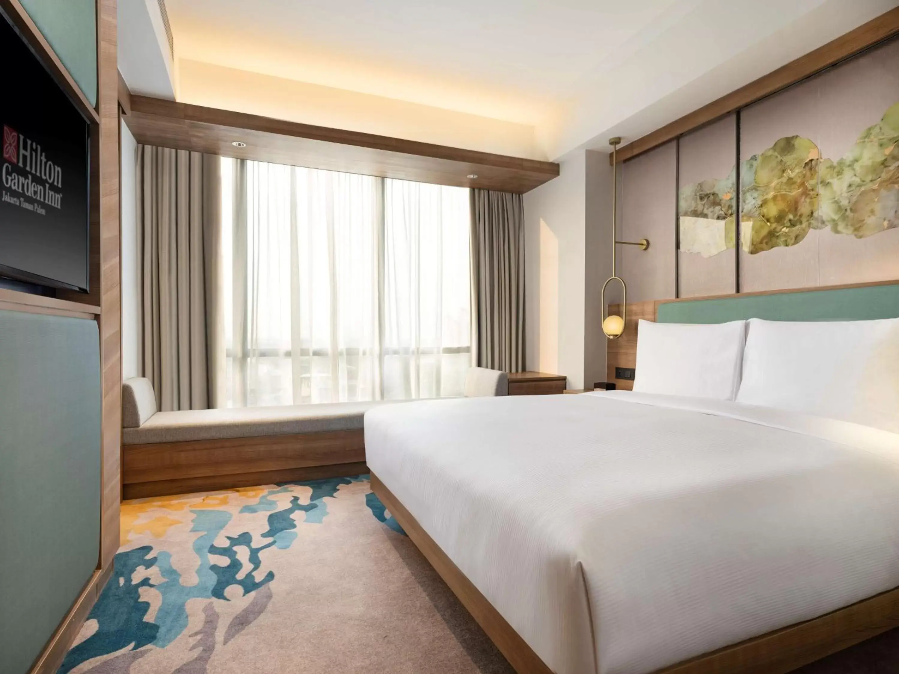 Bed in Hilton Garden Inn Jakarta Taman Palem