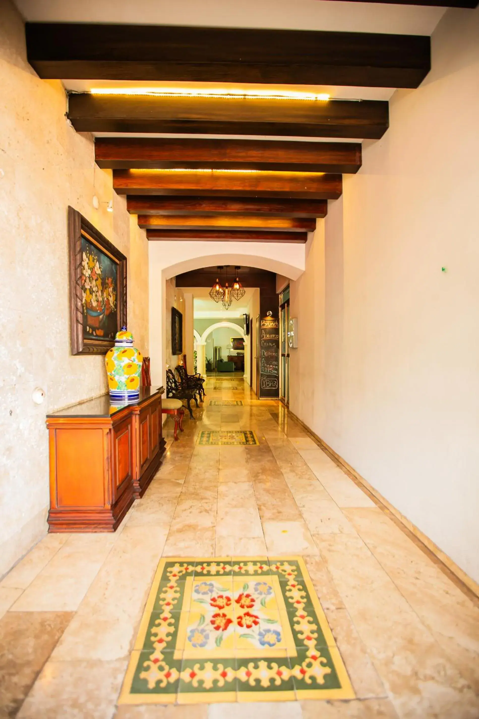 Property building, Lobby/Reception in Hotel Nacional Merida