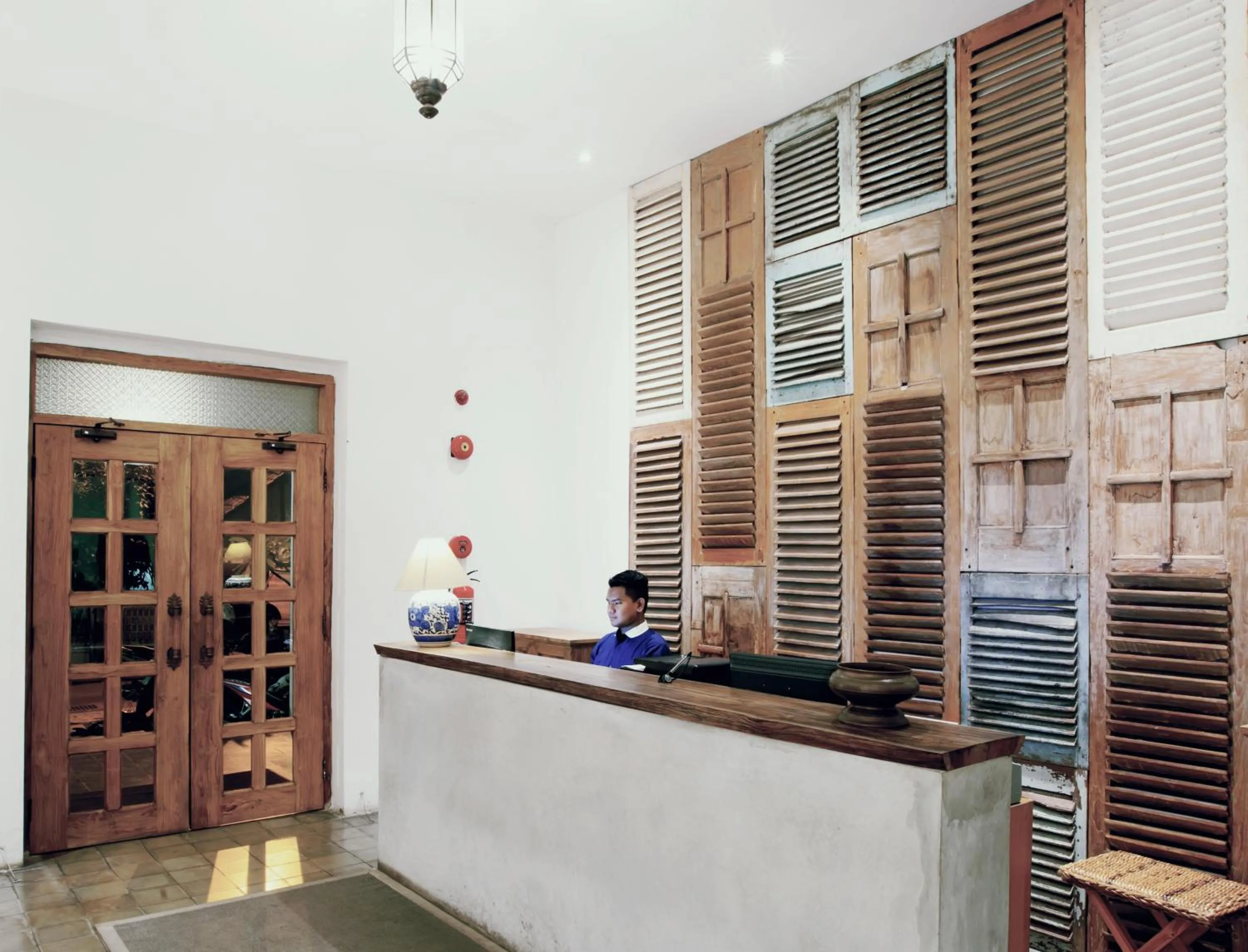 Lobby or reception in Adhisthana Hotel Yogyakarta