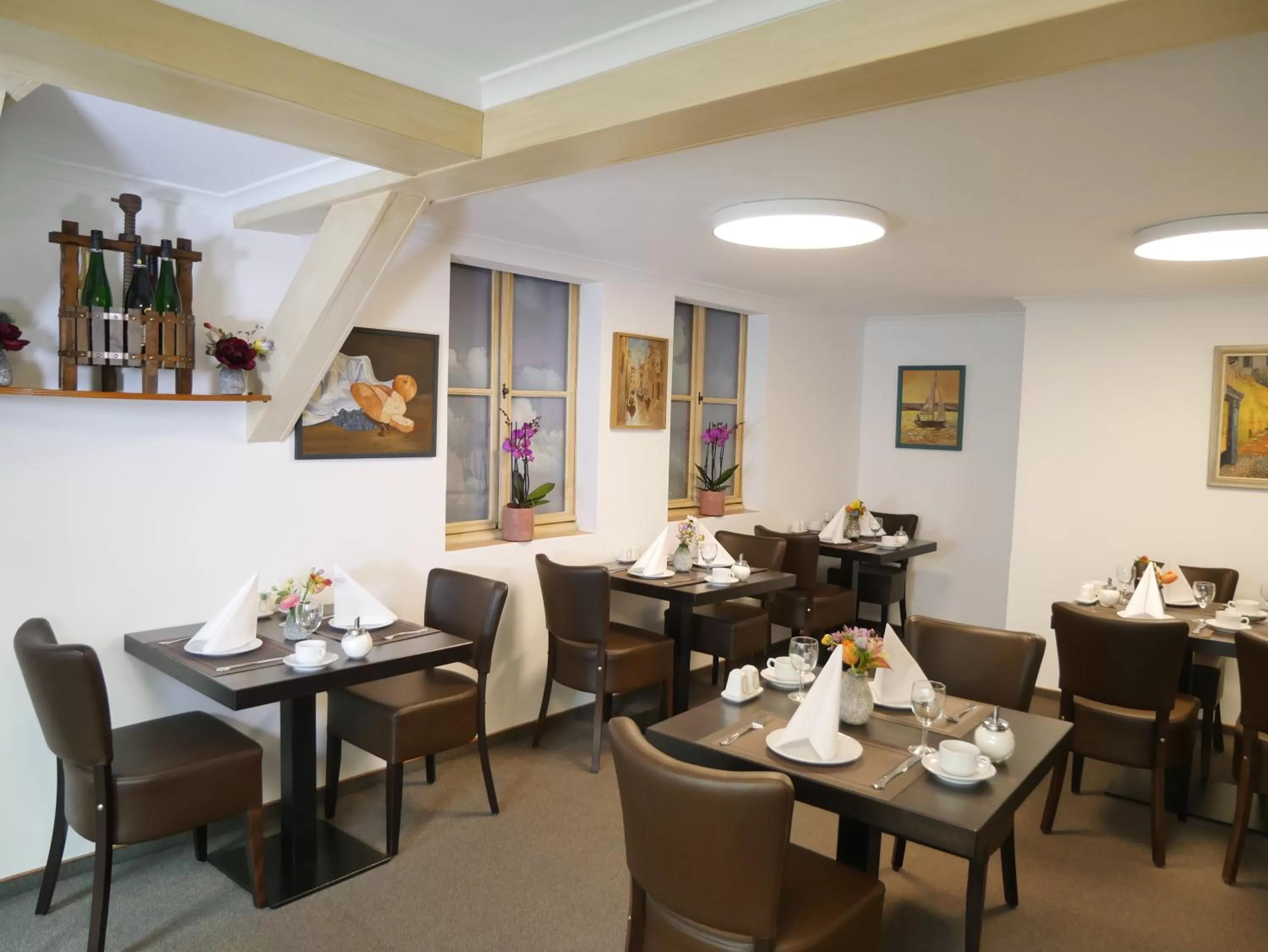 Food and drinks, Restaurant/Places to Eat in Pension Helma