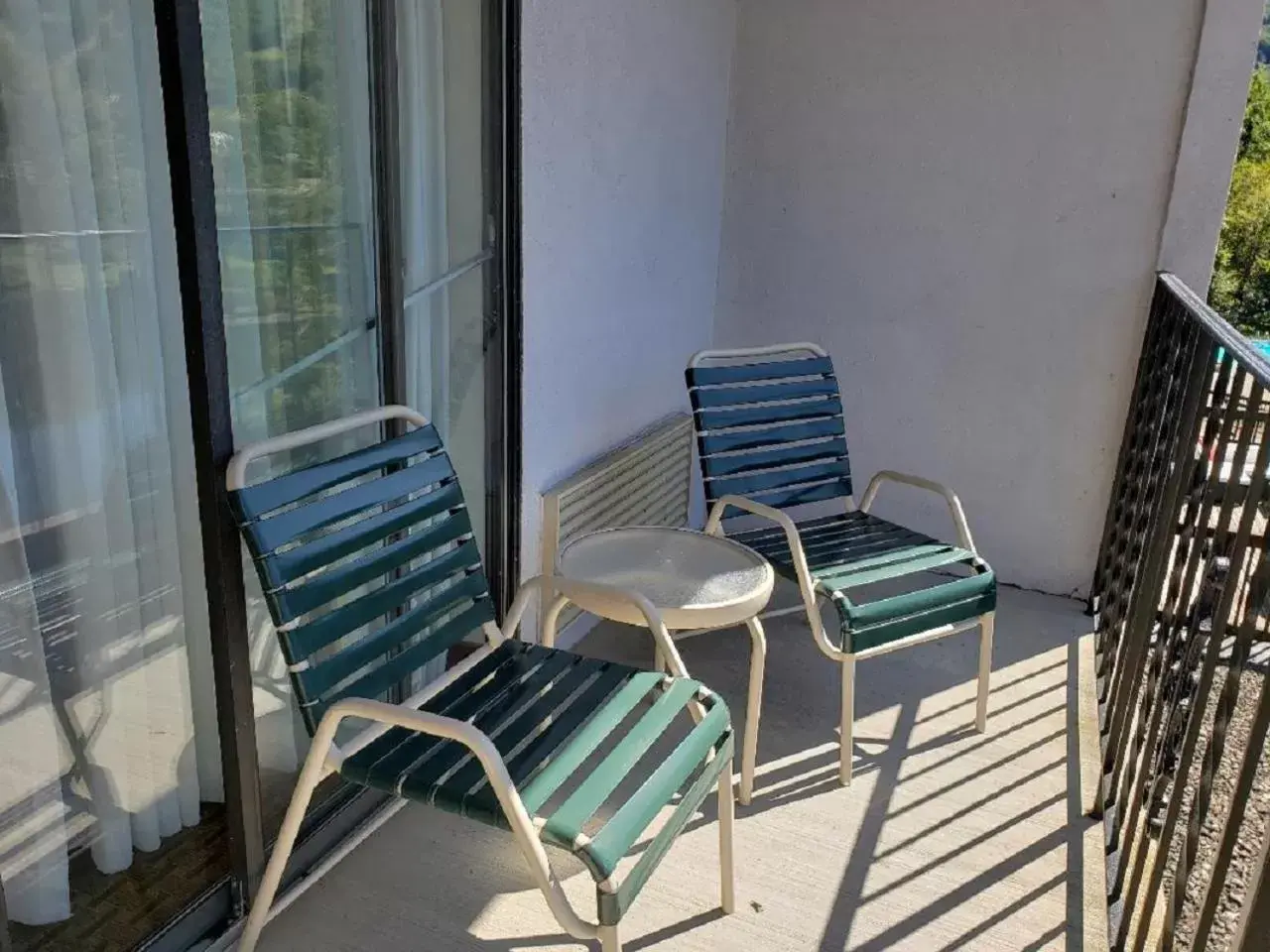 Seating Area in The Chateau Resort