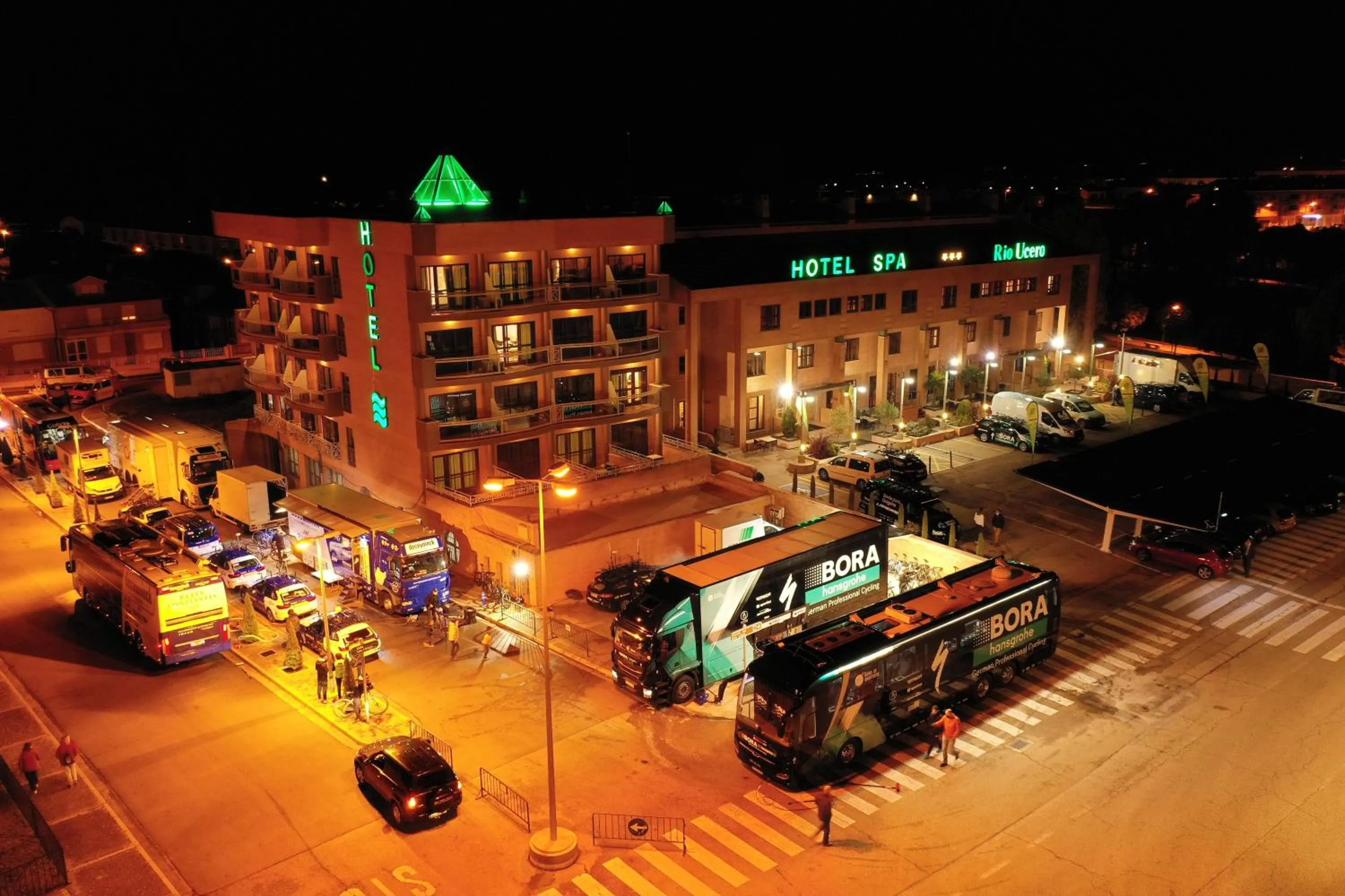 Facade/entrance in Hotel Spa Rio Ucero