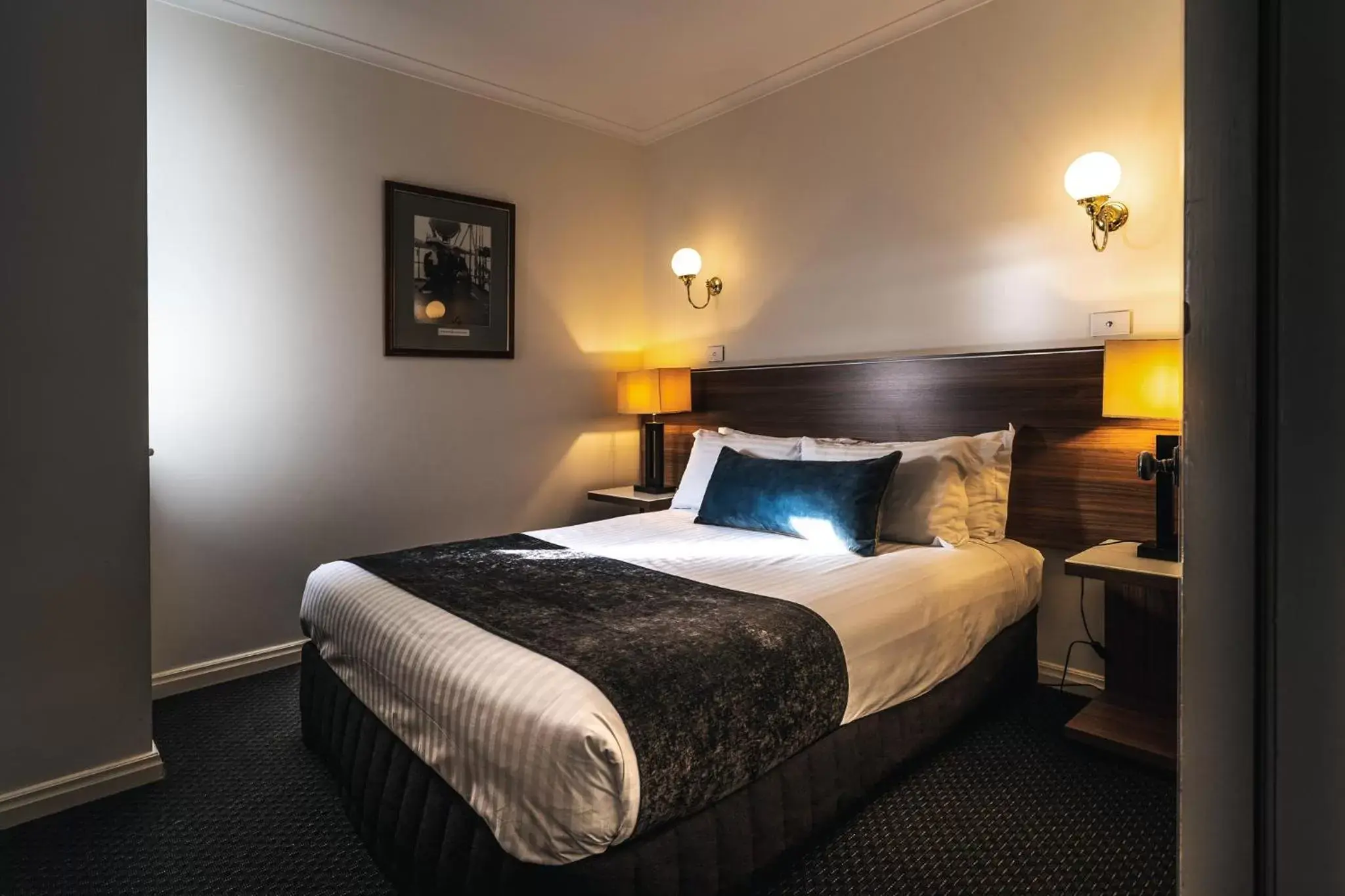 Bed in Lenna Of Hobart Bed in Lenna Of Hobart