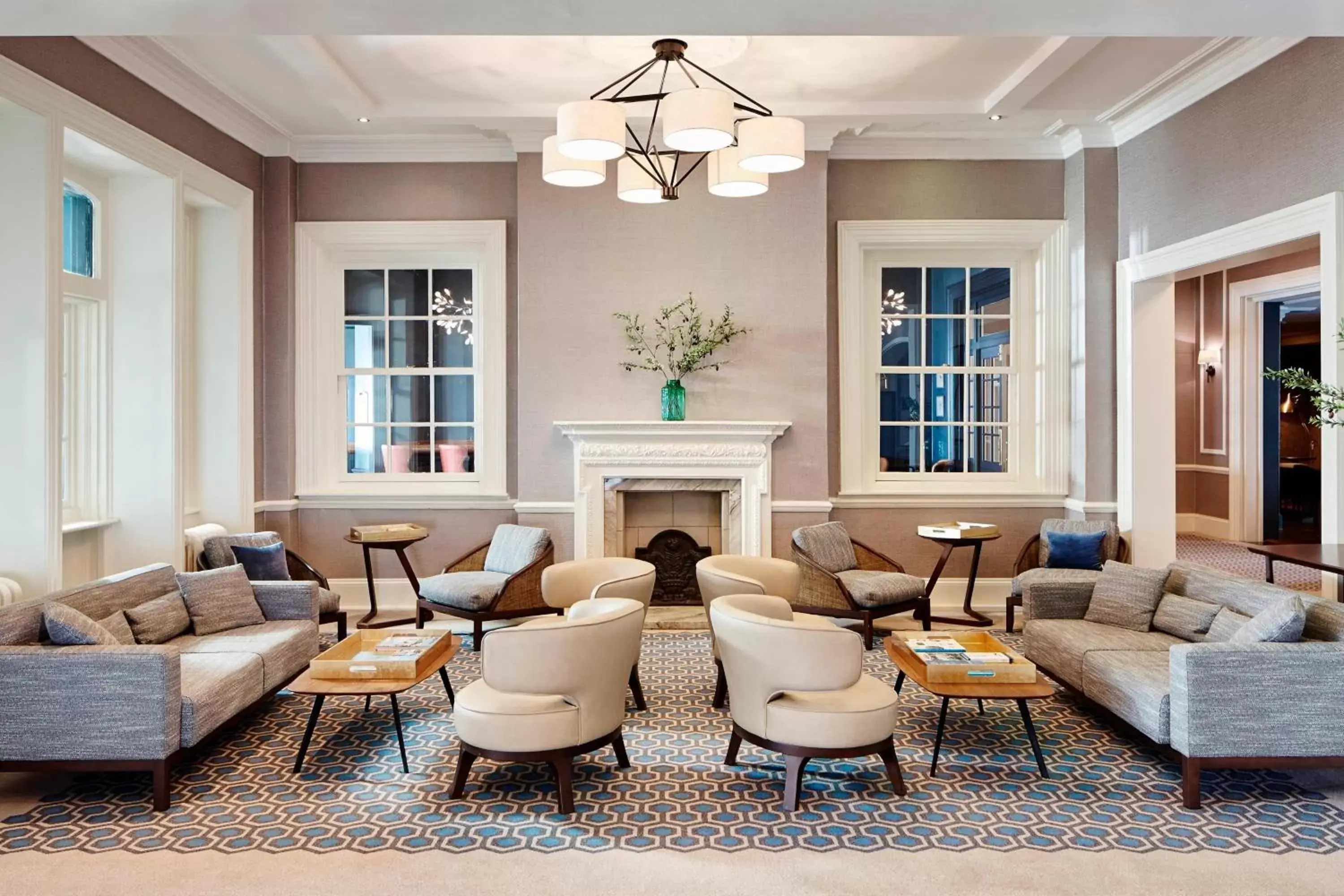 Lobby or reception, Seating Area in Bournemouth Highcliff Marriott Hotel