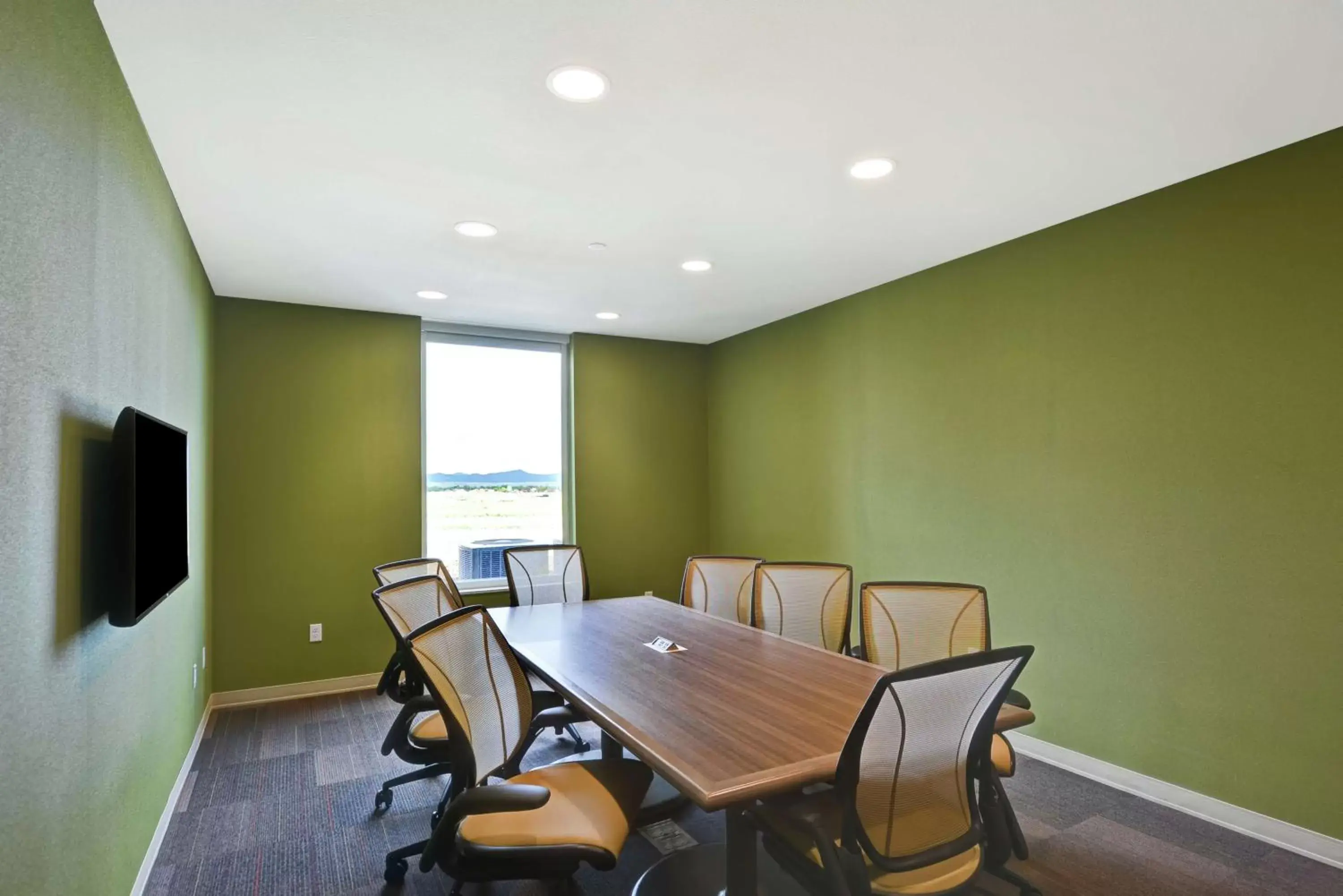 Meeting/conference room in Home2 Suites By Hilton Helena
