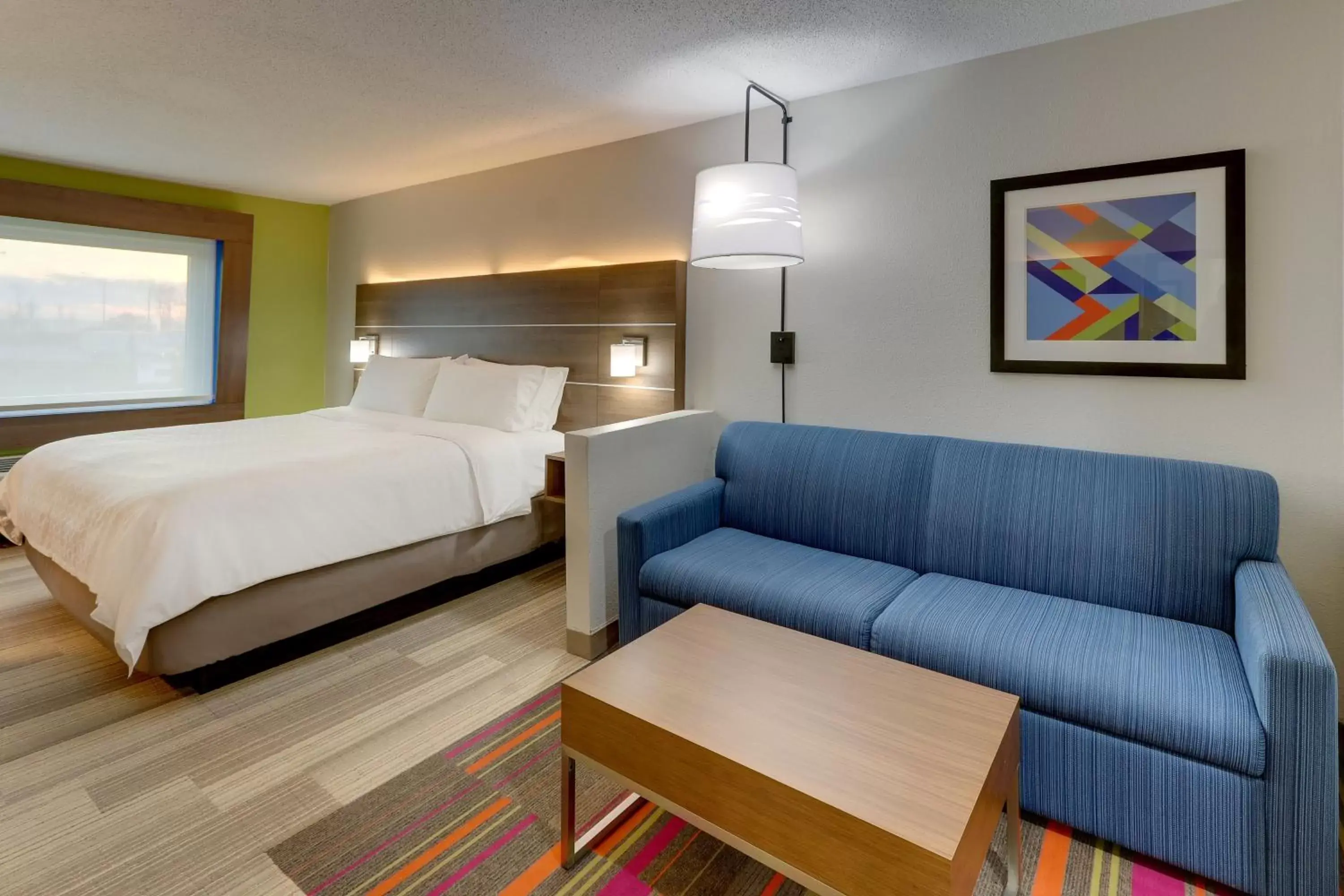 Bedroom in Holiday Inn Express - Cincinnati North - Monroe, an IHG Hotel