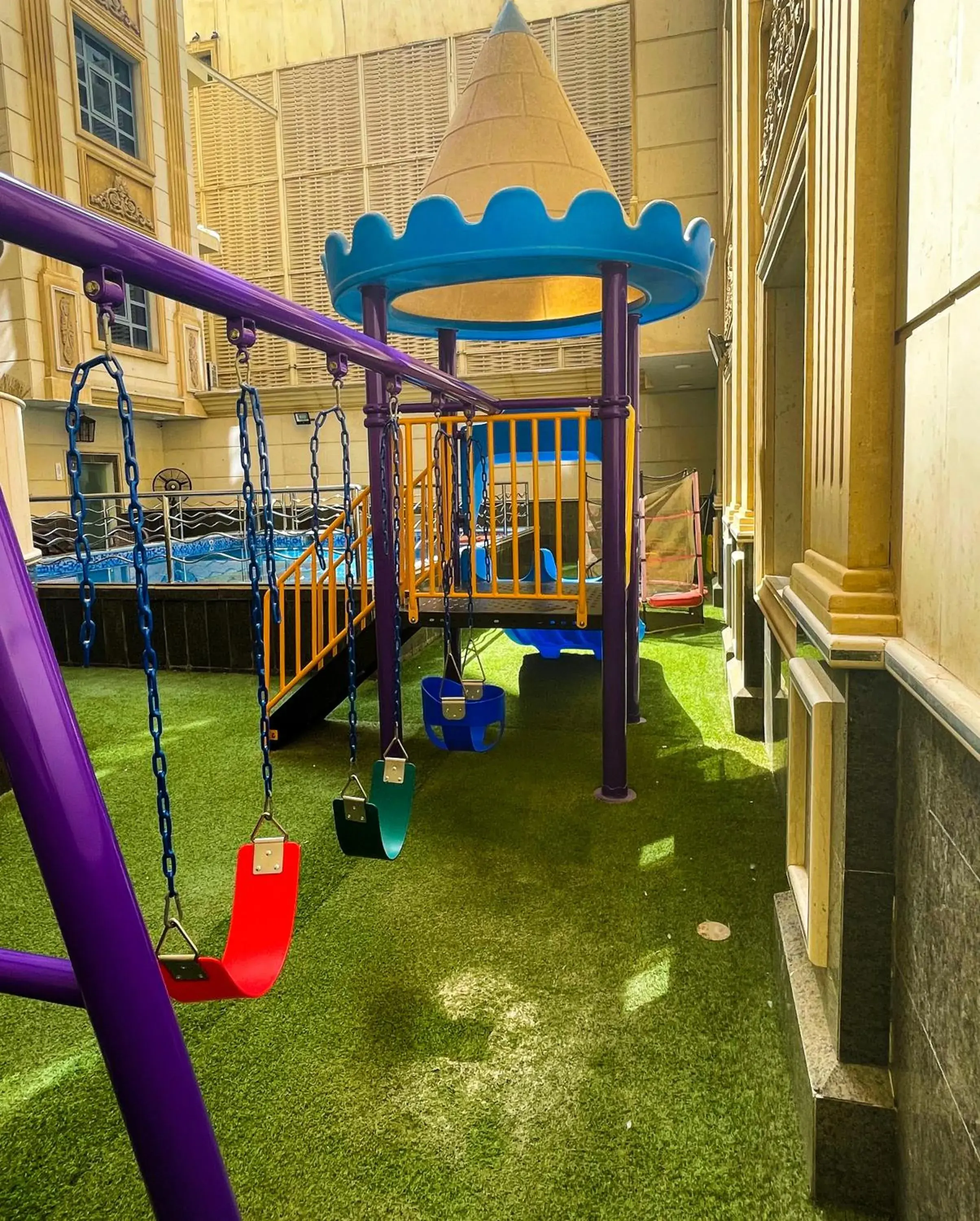 Swimming pool in Crown Town Hotel Swimming pool in Crown Town Hotel