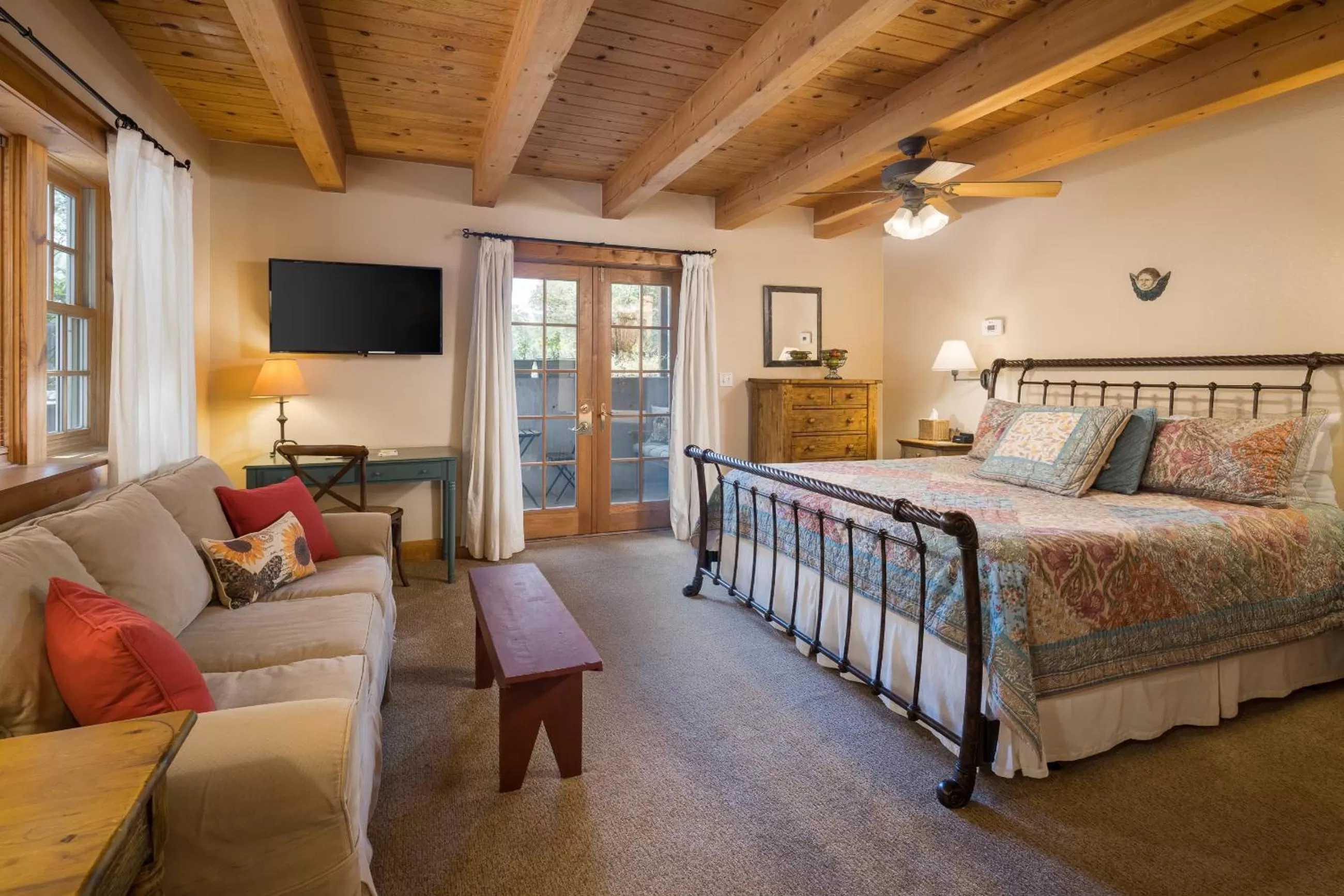 Bedroom in Sunflower Hill Inn