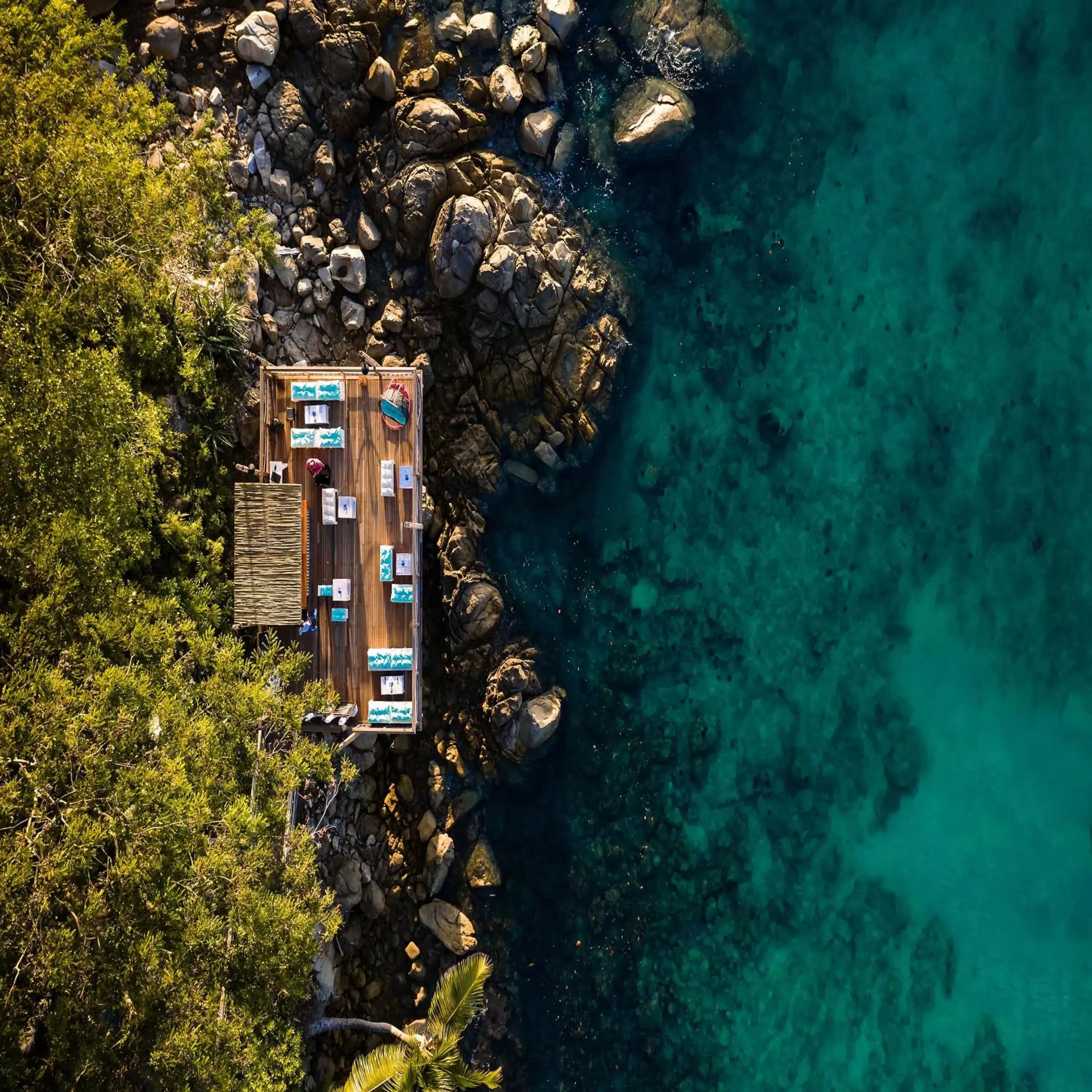 Lounge or bar, Bird's-eye View in Hilton Seychelles Northolme Resort & Spa