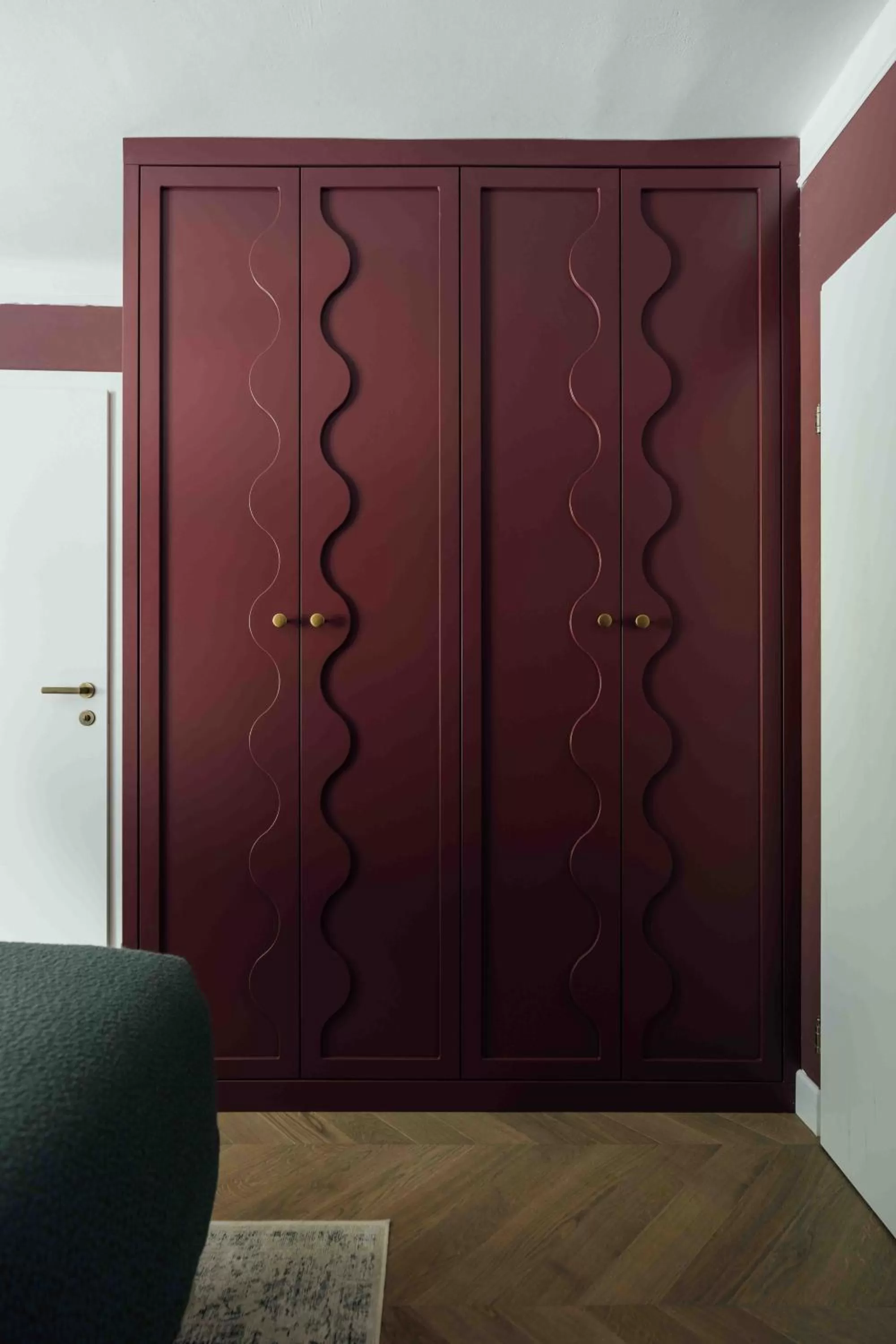wardrobe in Clemonte Hotel - Your Reception-less Boutique Hideaway