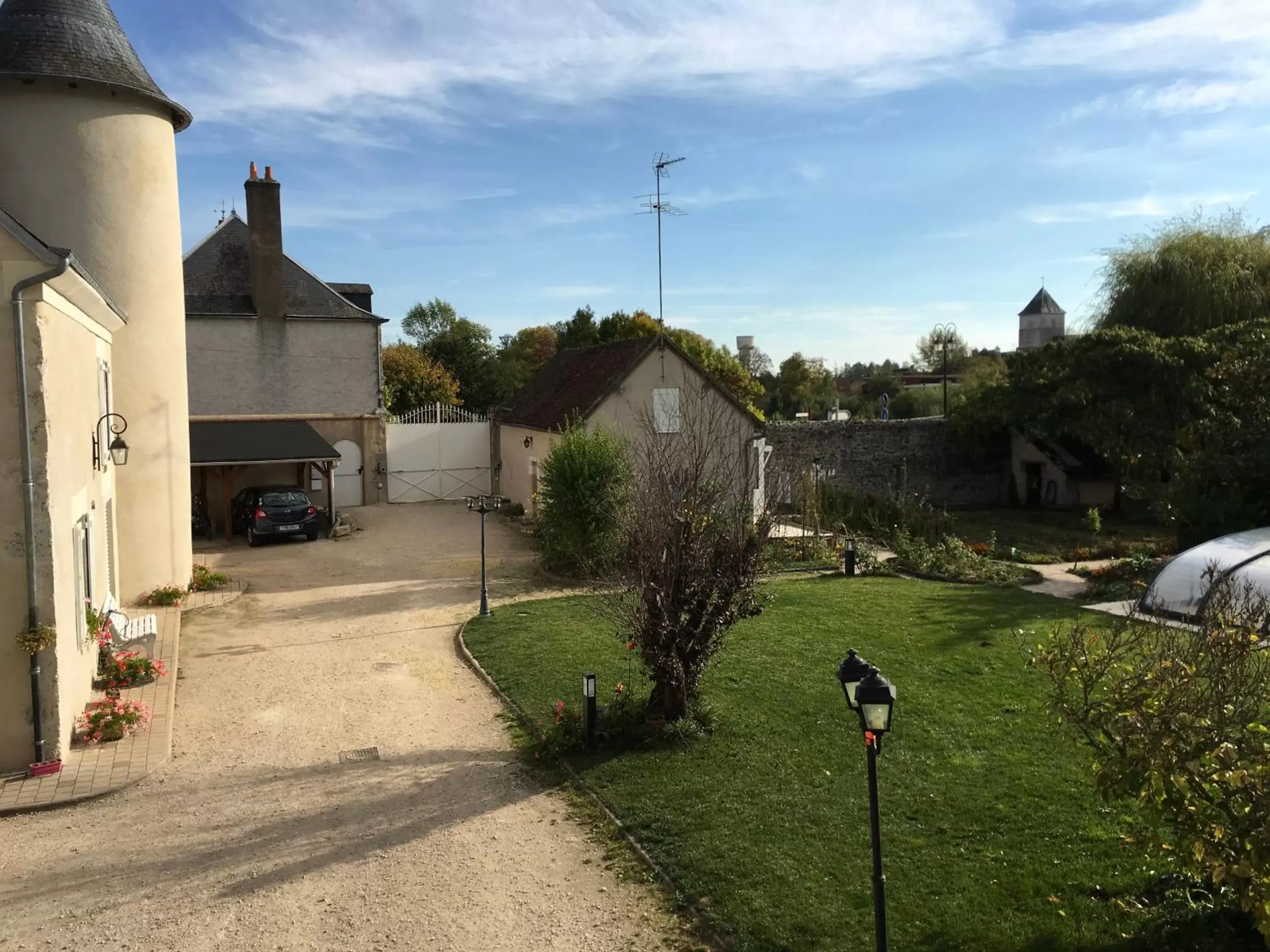 Garden view in Manoir le Bout du Pont