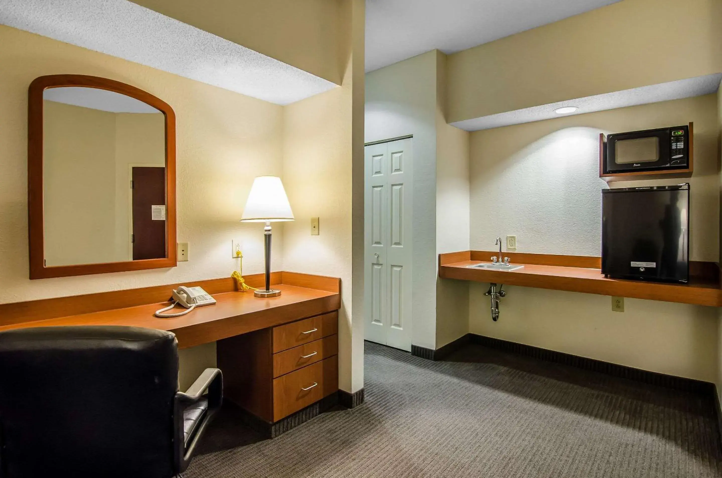Photo of the whole room, Bathroom in Sleep Inn & Suites Danville