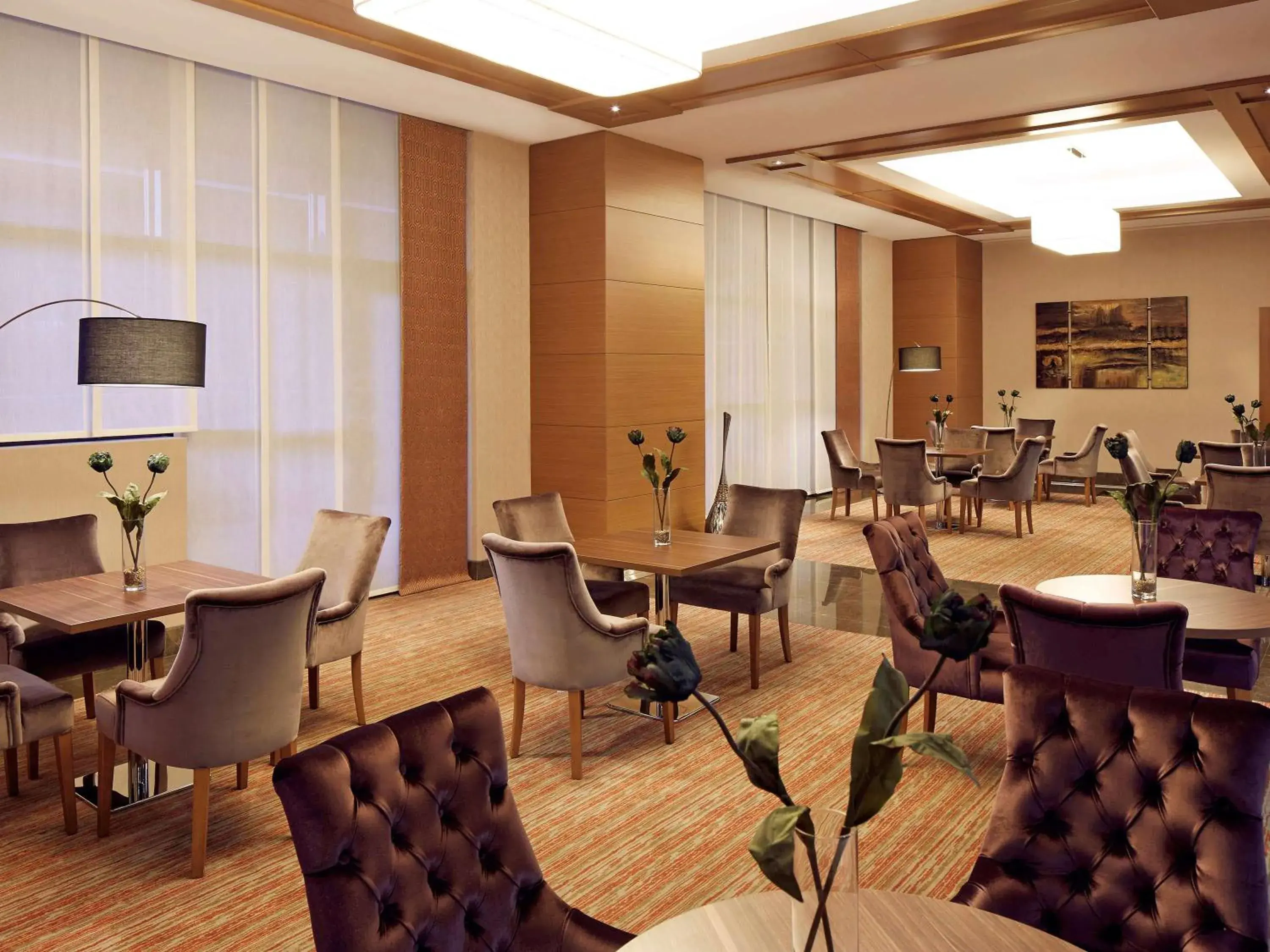 Lounge or bar, Restaurant/Places to Eat in Mercure Istanbul Altunizade